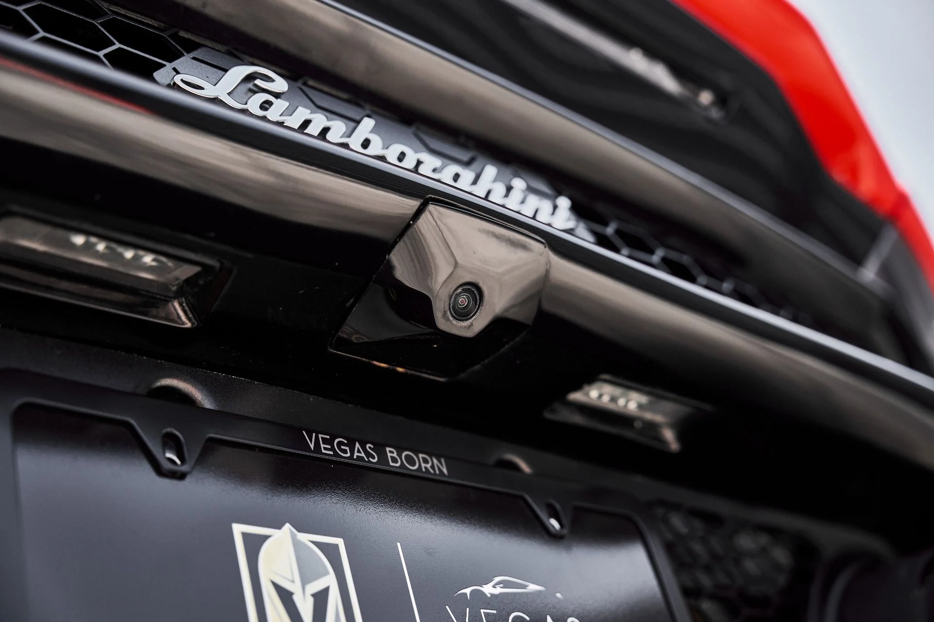 mph012_2022828462_Used_2023_Lamborghini_Huracan_EVO_Base_1776733379_5dba03aa6e