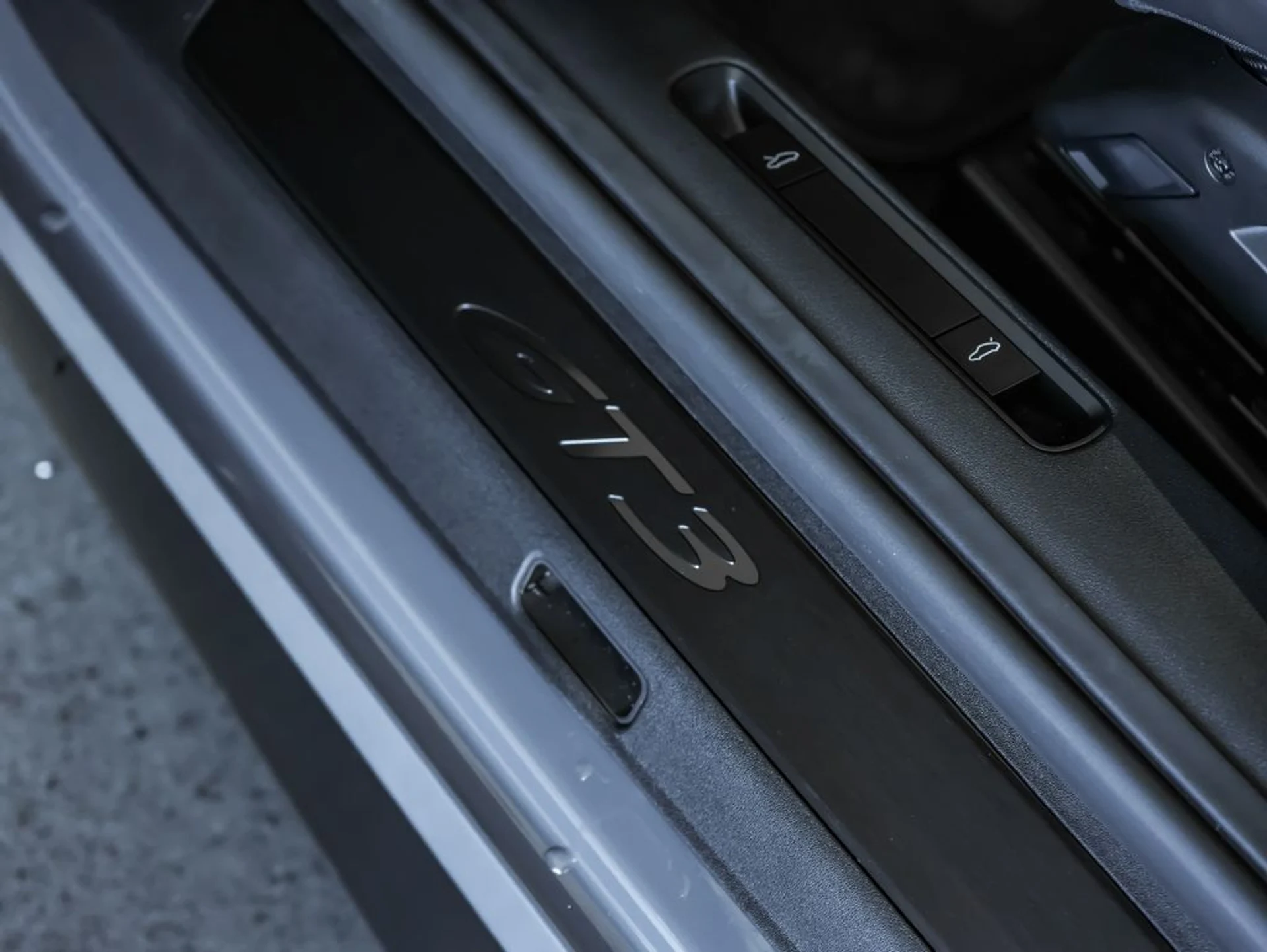 mph012_2025967933_c2e4ad5a7f47dec53cdeda863a69d92d_40a3aae27a