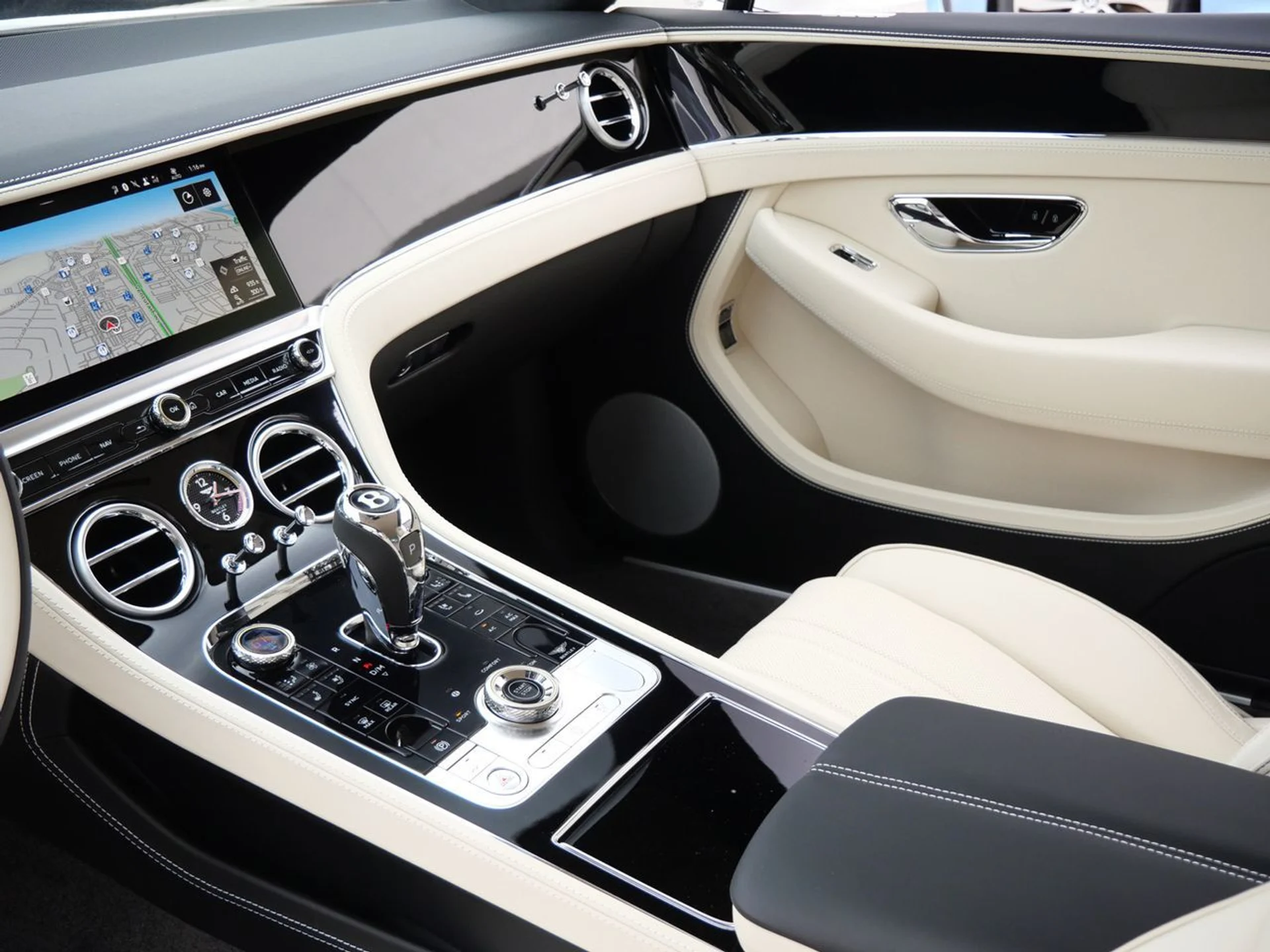 mph012_2031071005_bcd07419b09d4371256ea16ece391ab2x_9dce9b1fe0