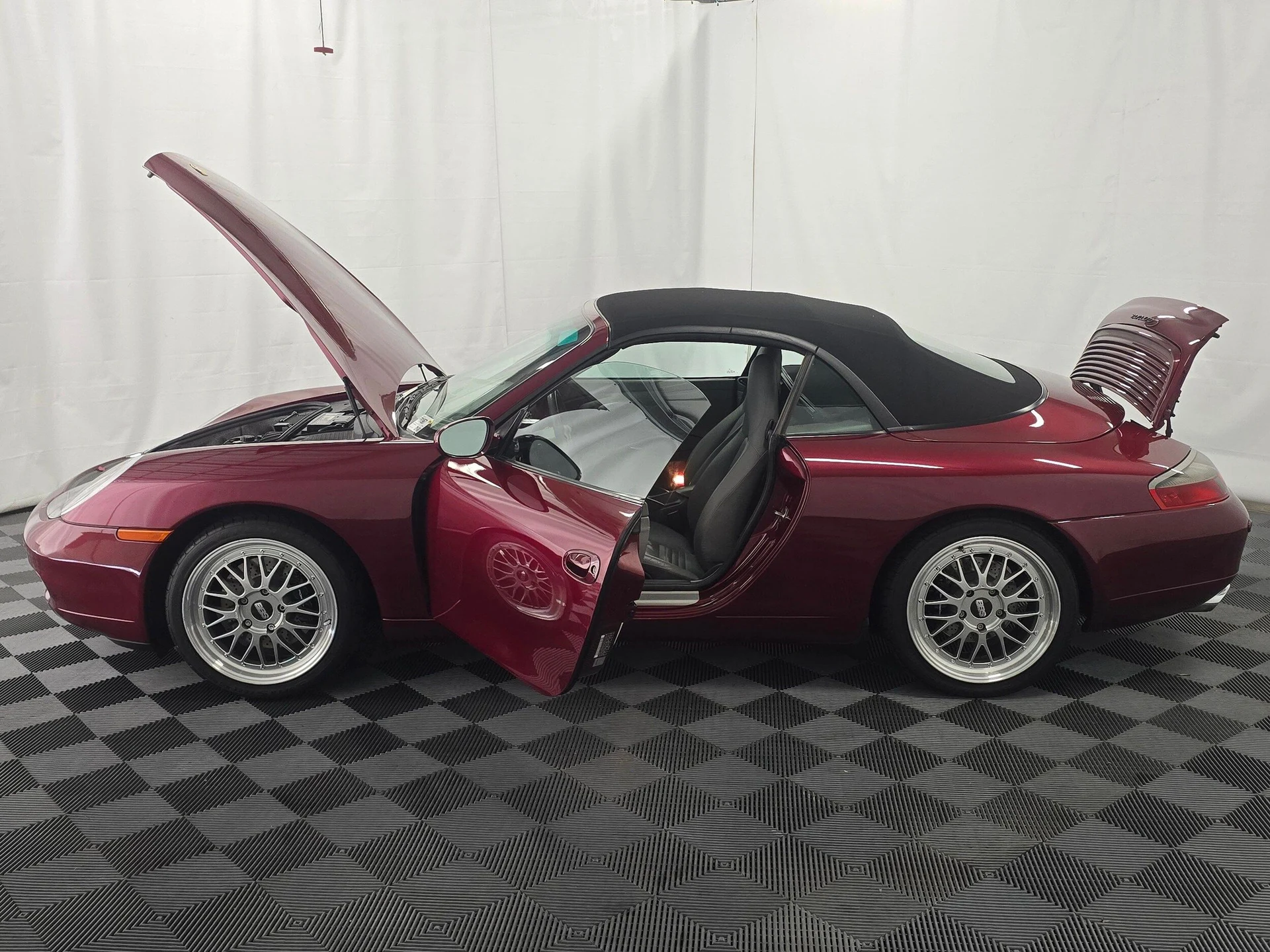 mph012_2032321416_ecffd7d35f5af5d1d259bc769d6f7a8dx_713e9fb443