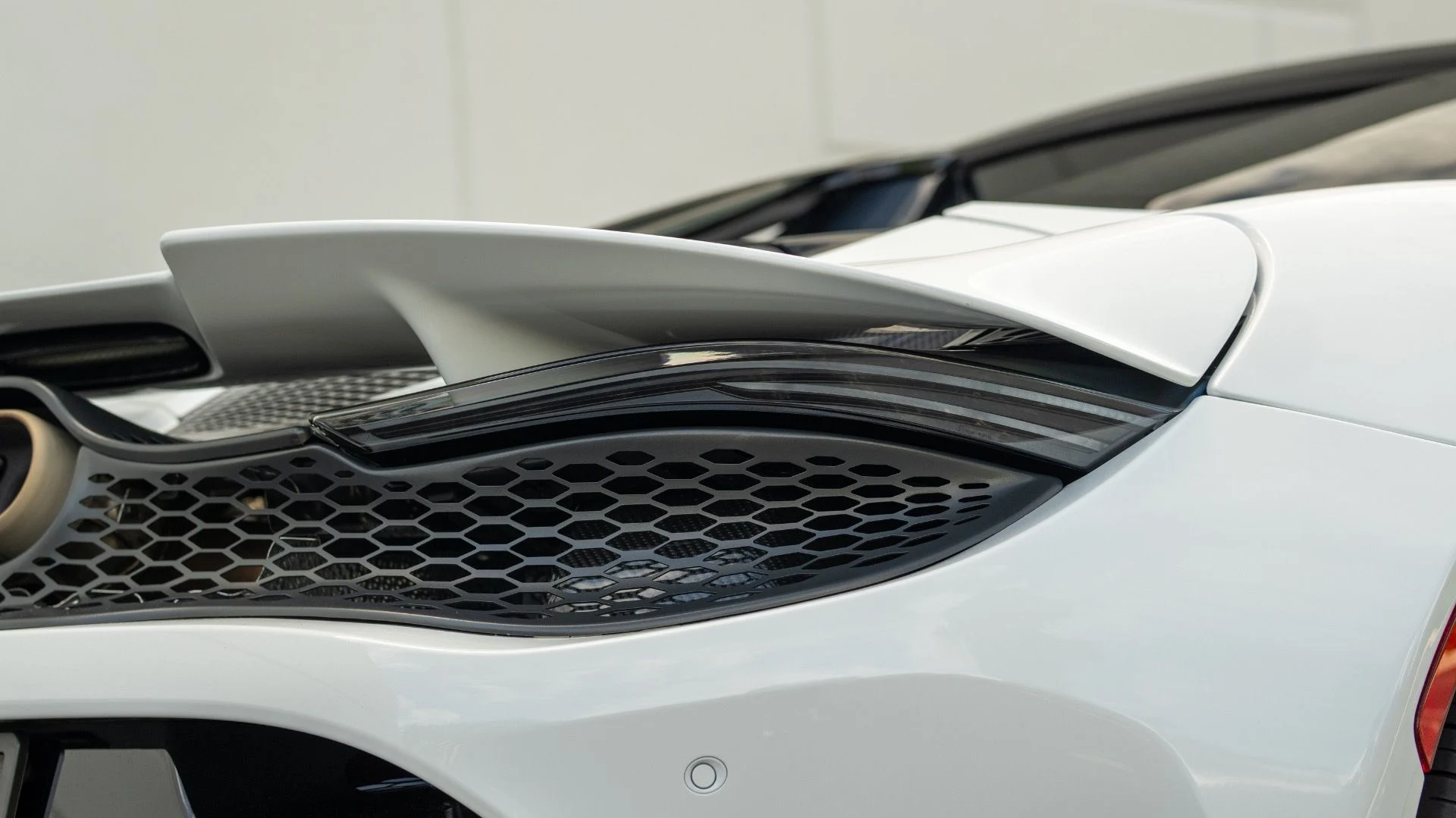 mph012_203270227_Used_2024_Mc_Laren_750_S_Spider_1753306254_5dc838a158