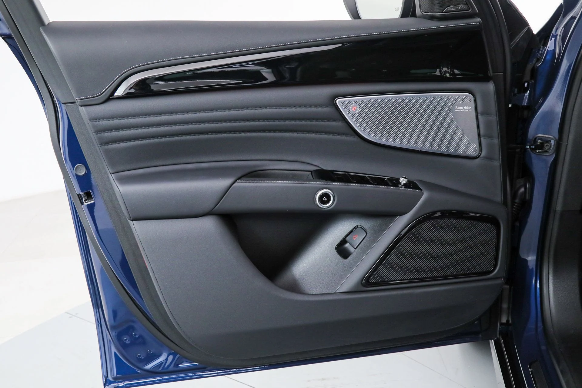 mph012_2036722631_a47edd824ee6ebdf33cdafb2ff74a33e_f4a67e112f