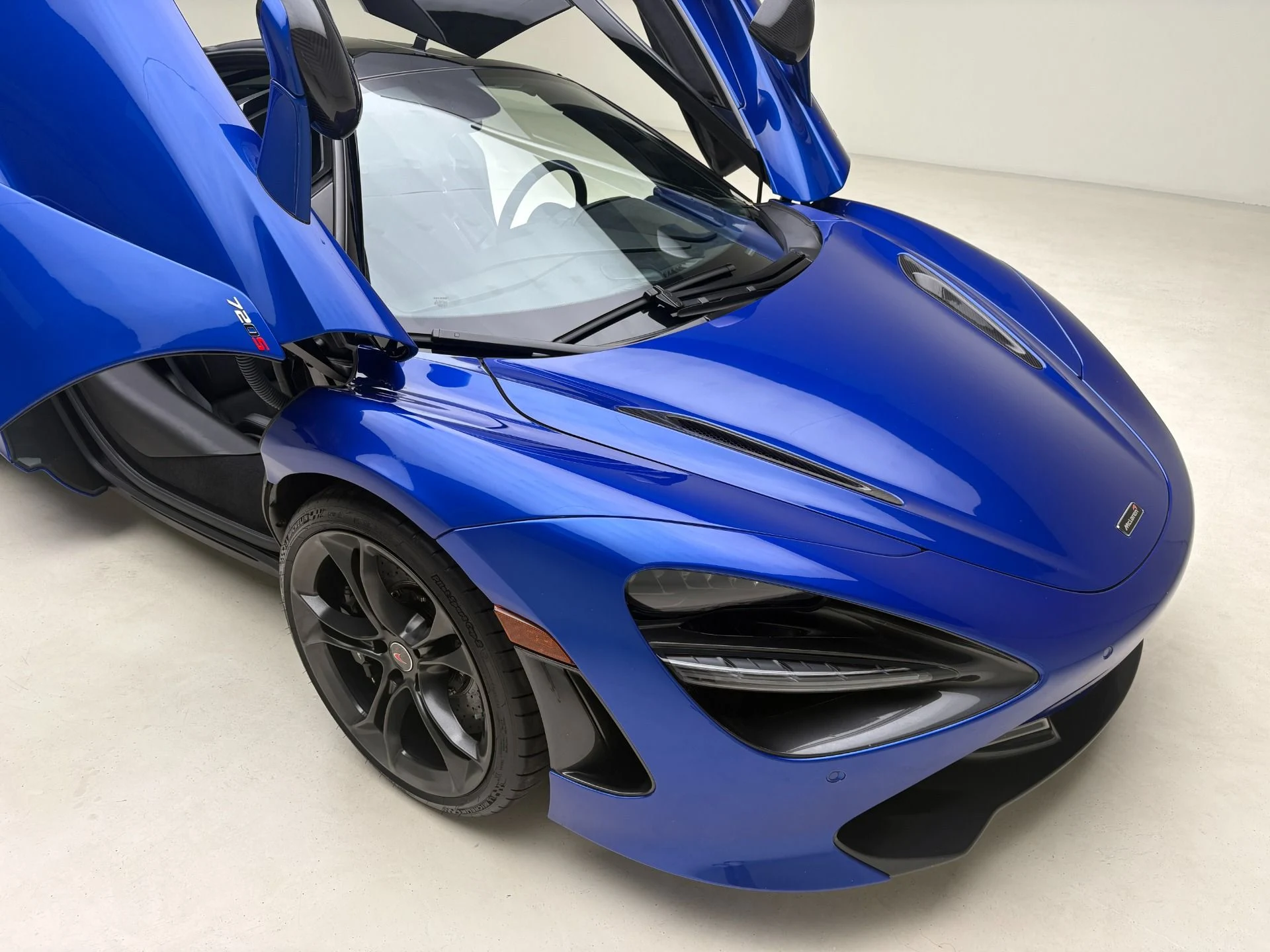 mph012_2037824848_Used_2018_Mc_Laren_720_S_Performance_1777593456_97af0bcf94