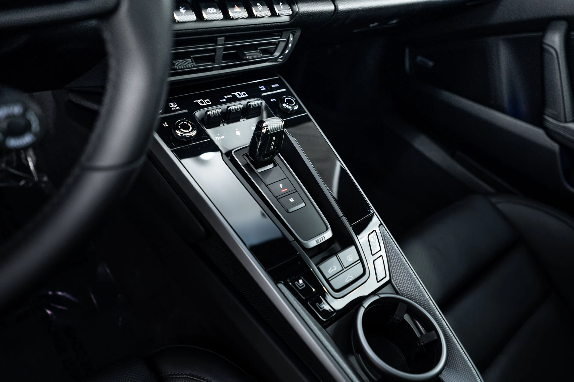 mph012_2041424738_dfef6805642a5442cc27168a6d931d39_deca028f49