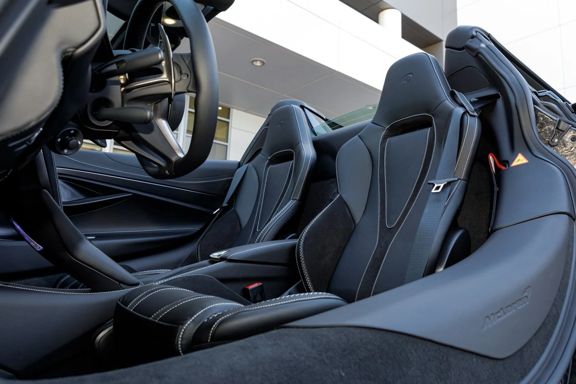 mph012_205103425_650_p13_l_4d6da81eef