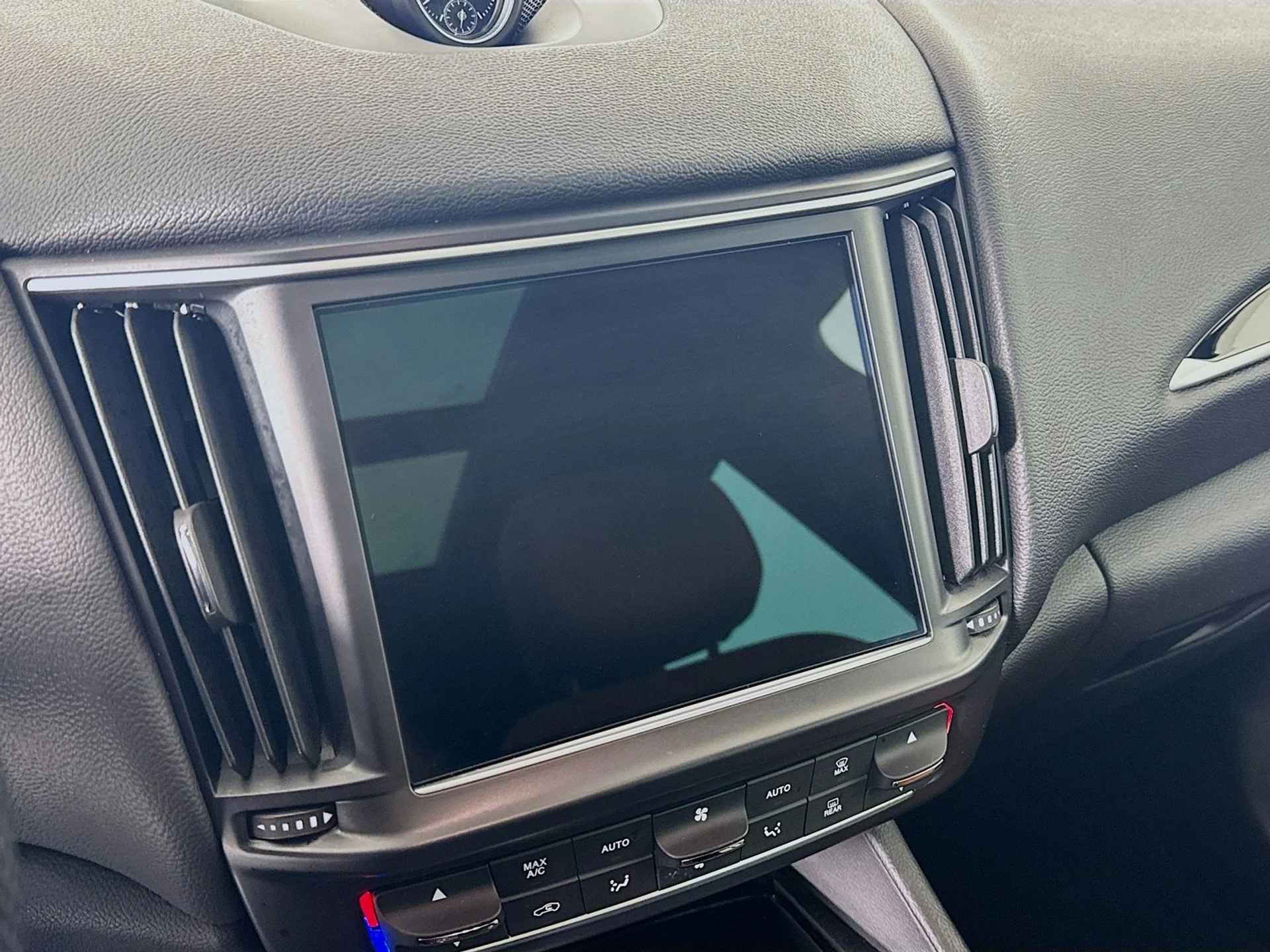 mph012_2055984530_1fe37534411bead21c7d2c2f36d181dfx_8dd34dc51a