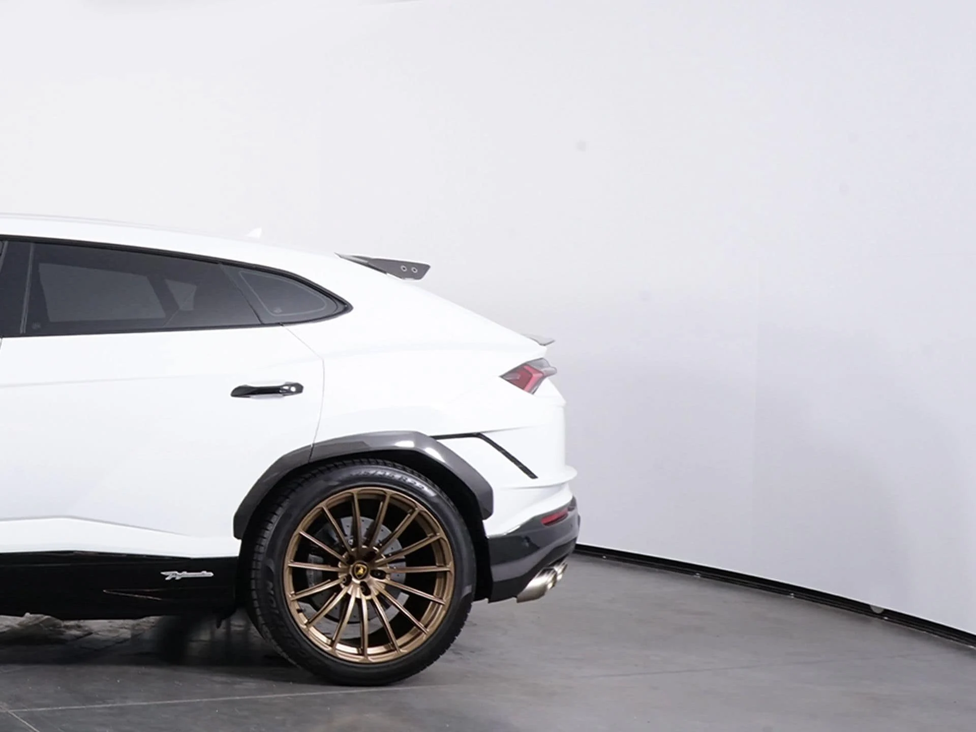 mph012_2062426687_2fd906c790c92a32a8187f2b7a06a523x_255c0d2d33