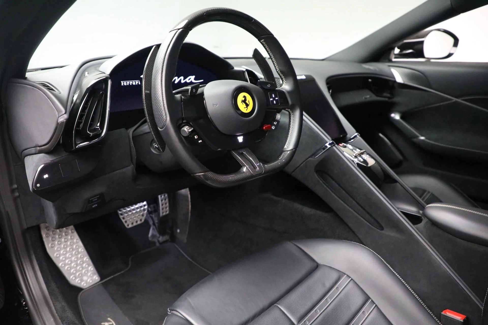 mph012_2069020297_Used_2021_Ferrari_Roma_1723555107_b1004b600b