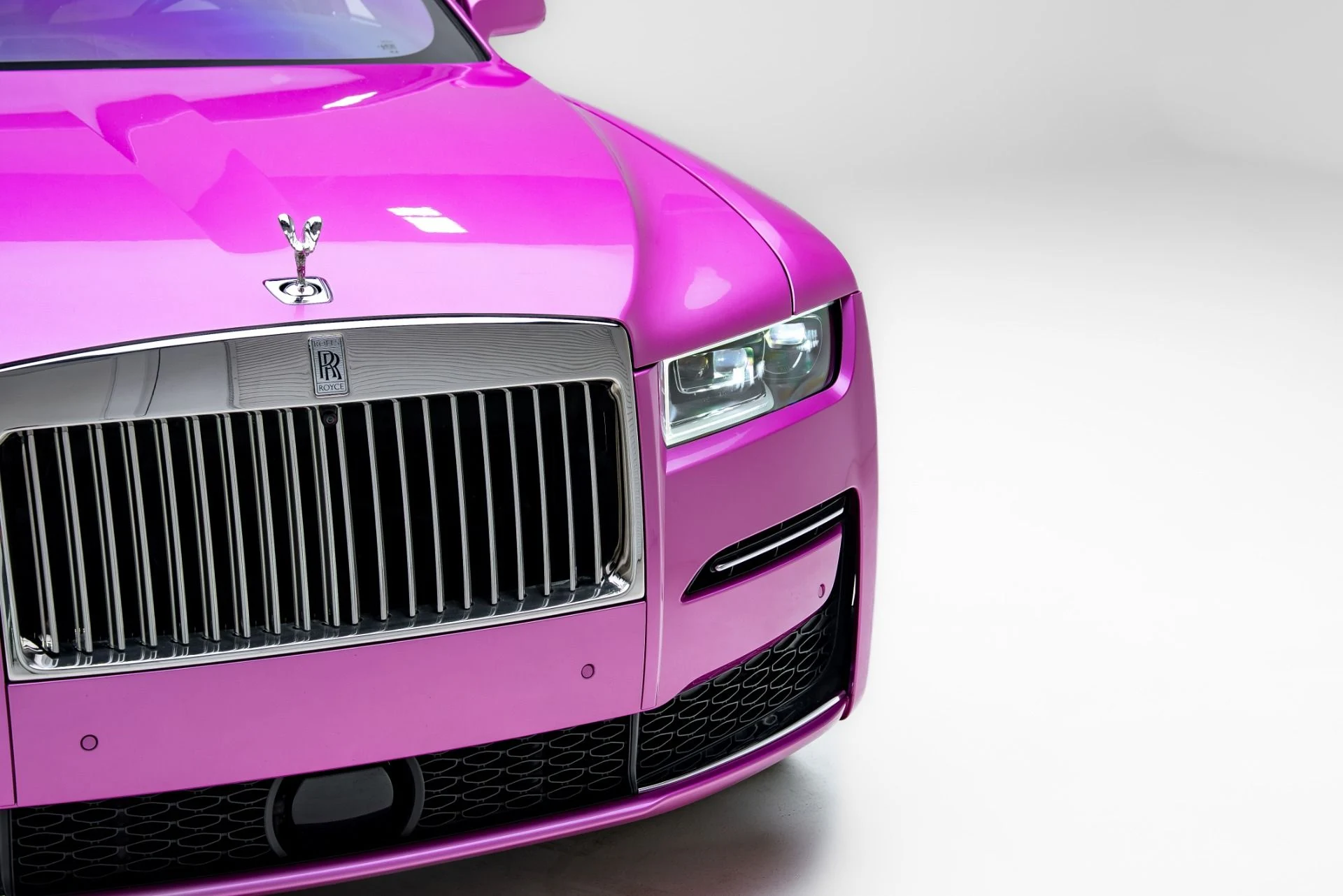 mph012_2071279499_Used_2021_Rolls_Royce_Ghost_1777047146_549017441a