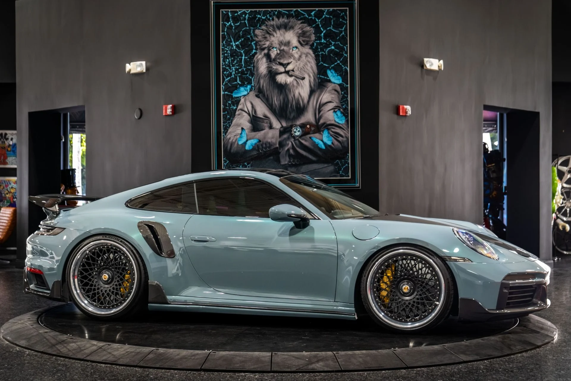 mph012_207247361_Used_2022_Porsche_911_Turbo_S_HUGE_BUILD_Over_70000_Invested_1766165486_96d1384837