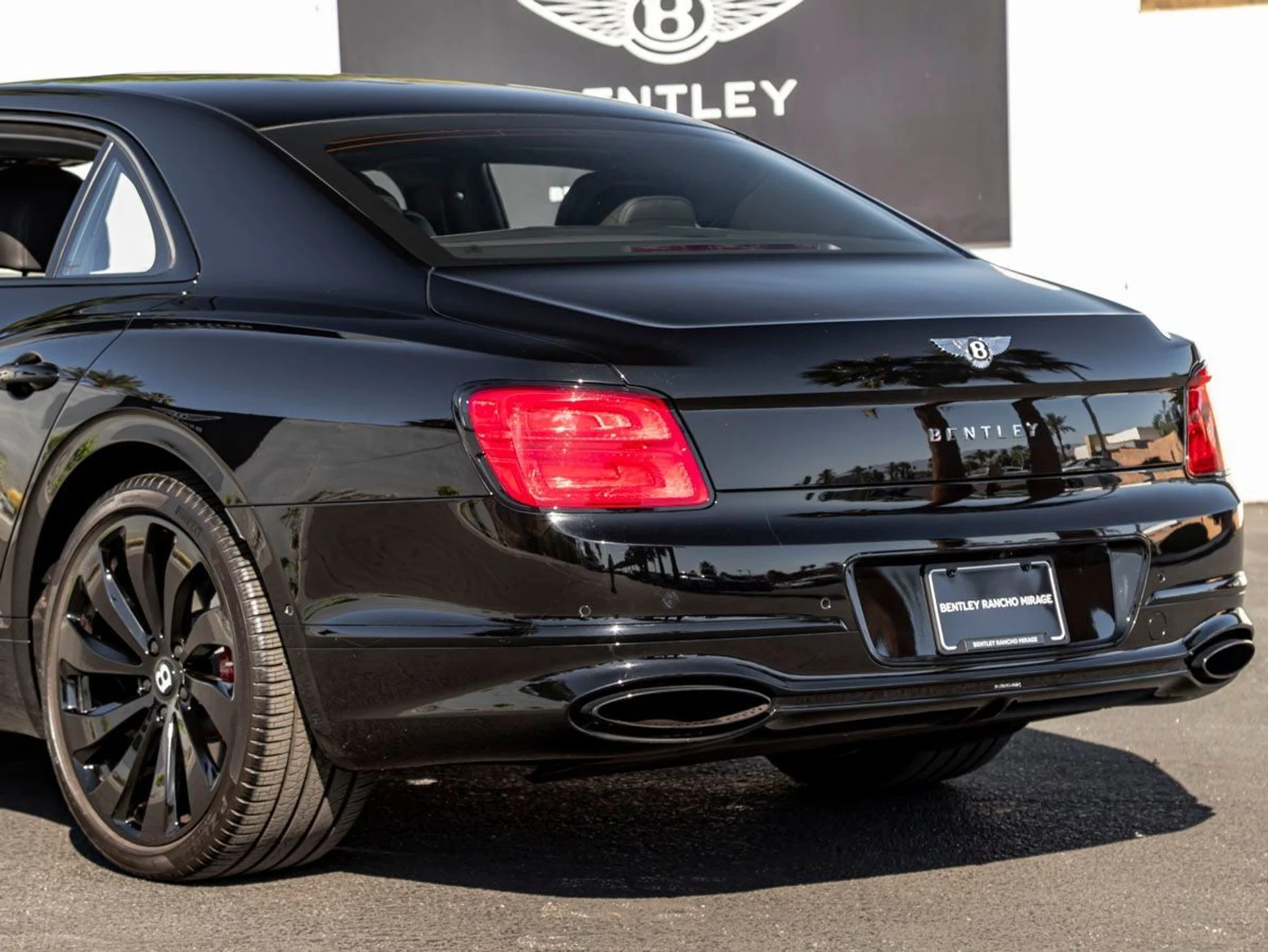 mph012_207333294_13_ddce47335f