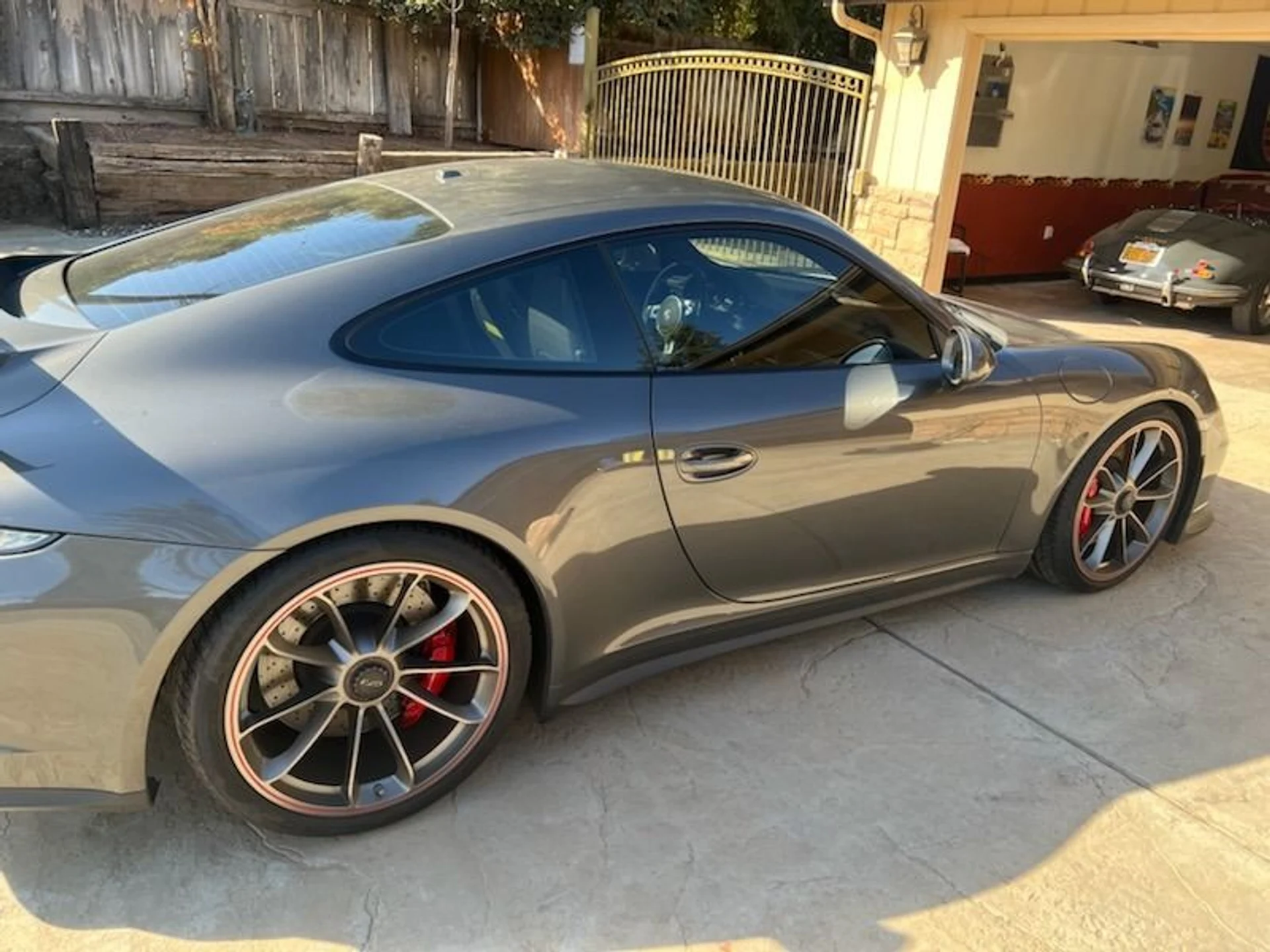mph012_207398413_Used_2014_Porsche_911_GT_3_1792625844_89c8852be3