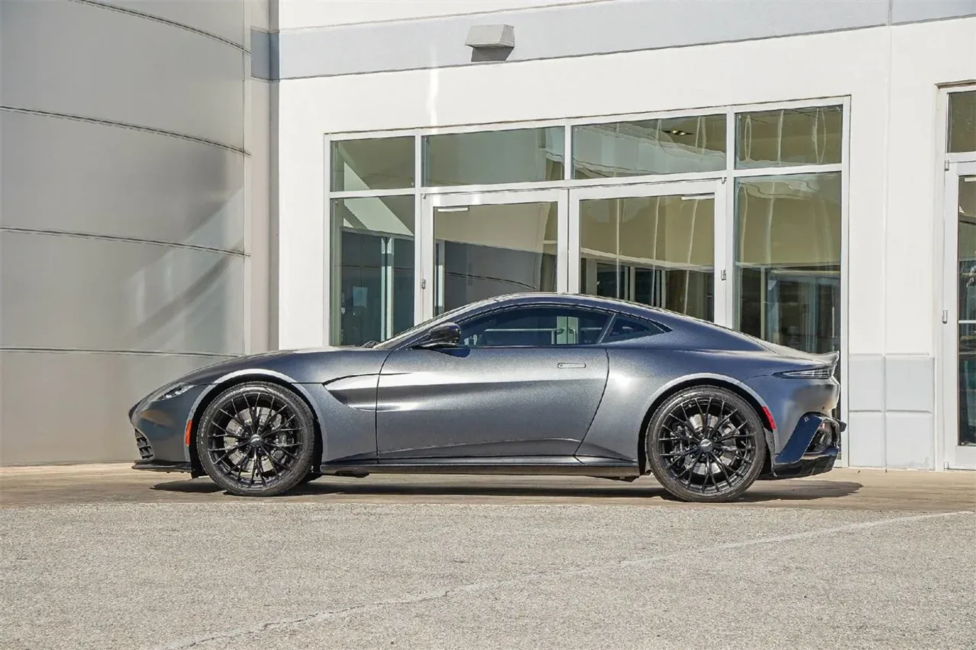 mph012_2077012864_5924904f8c0d424aa1a7eaaa728fe725_61caf4a5a9