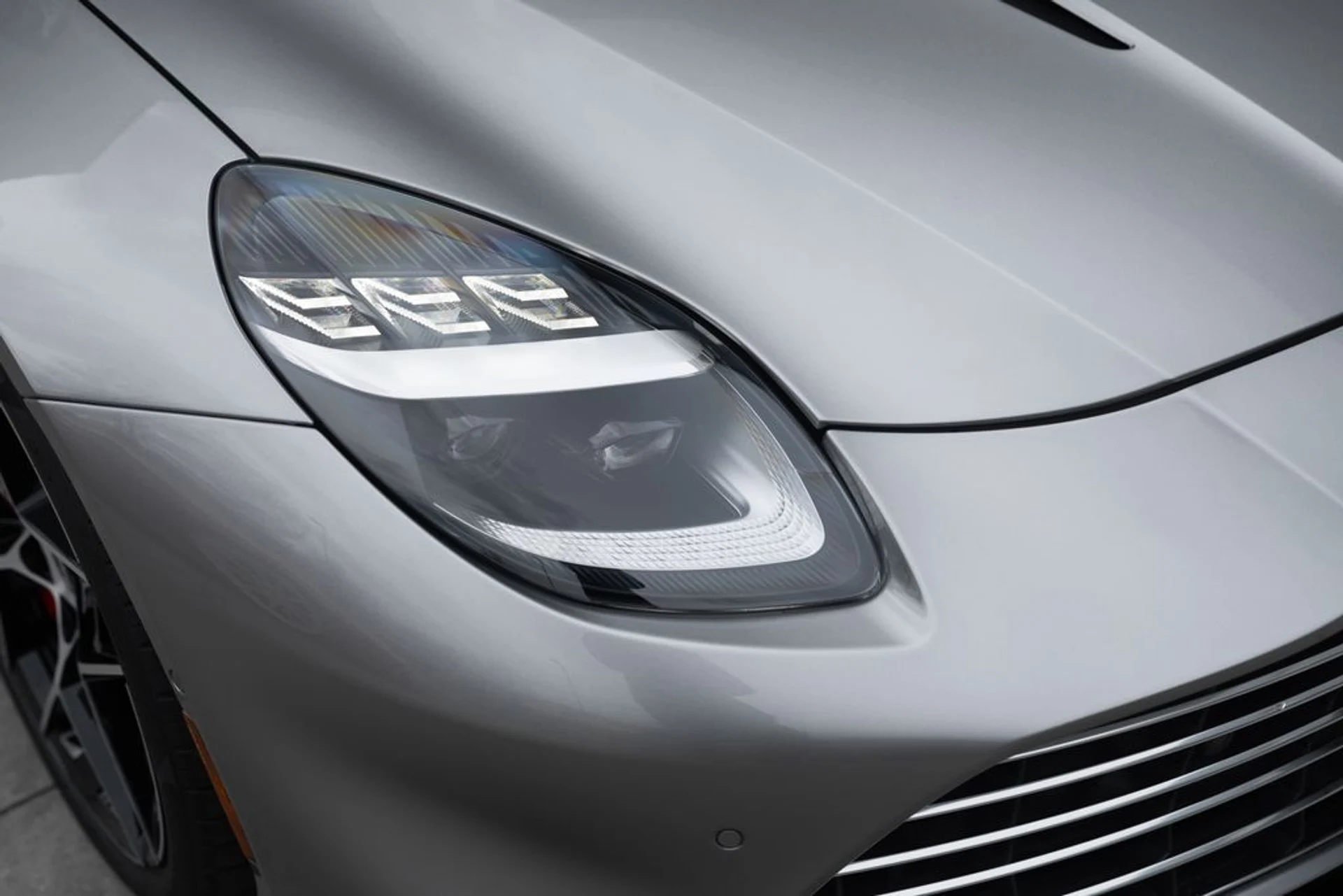 mph012_208031031_6a81033f677cf2a7ed2ed5ee26e2fcc7x_cd5a82684b