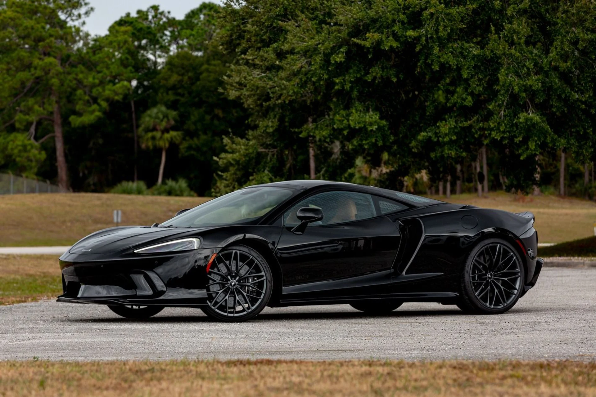 mph012_2088483919_470_p13_l_32a205ab8b