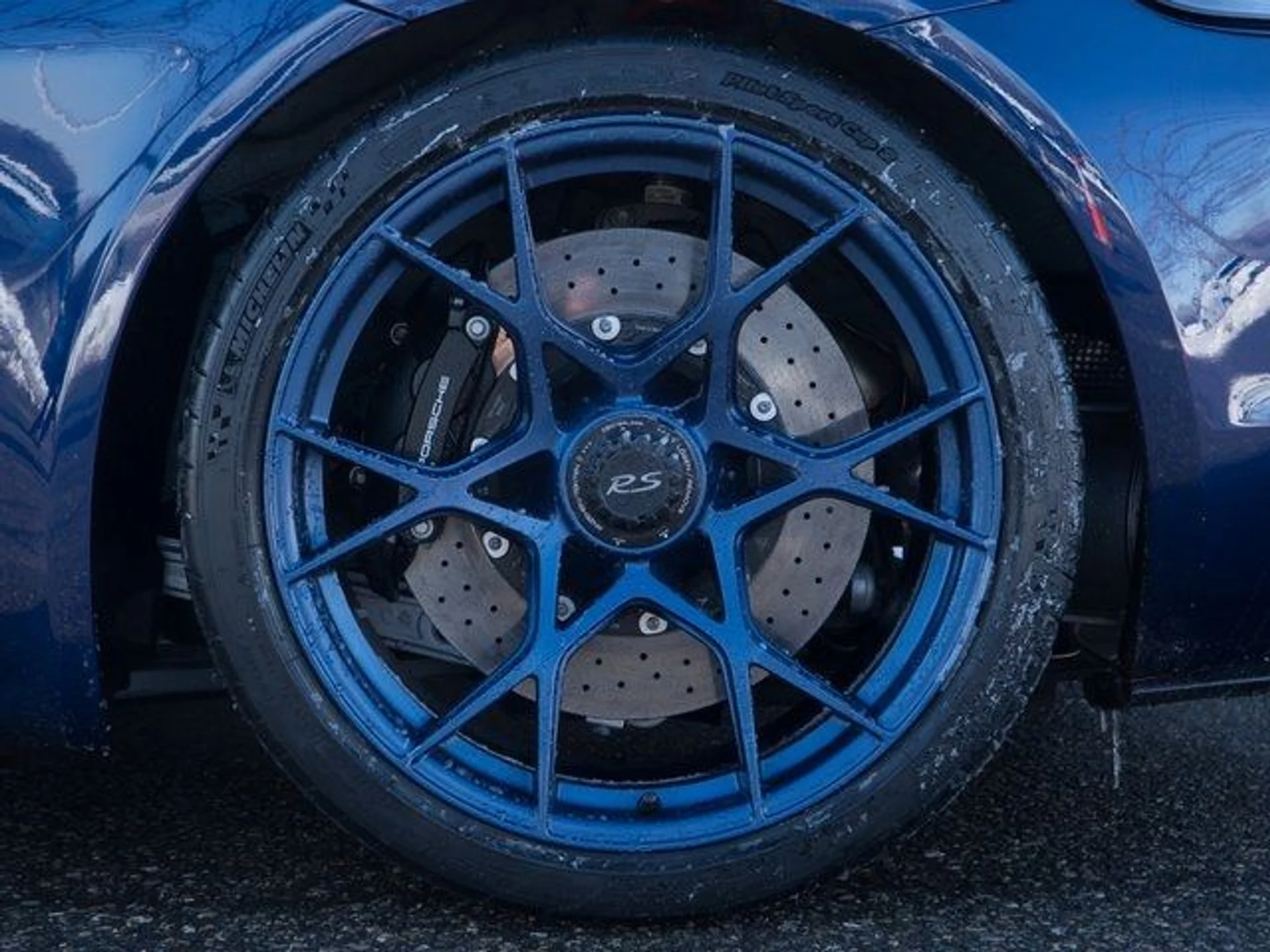 mph012_2096038765_4237f089cabbdf2ae63c71573a56dee8_0573506e9f