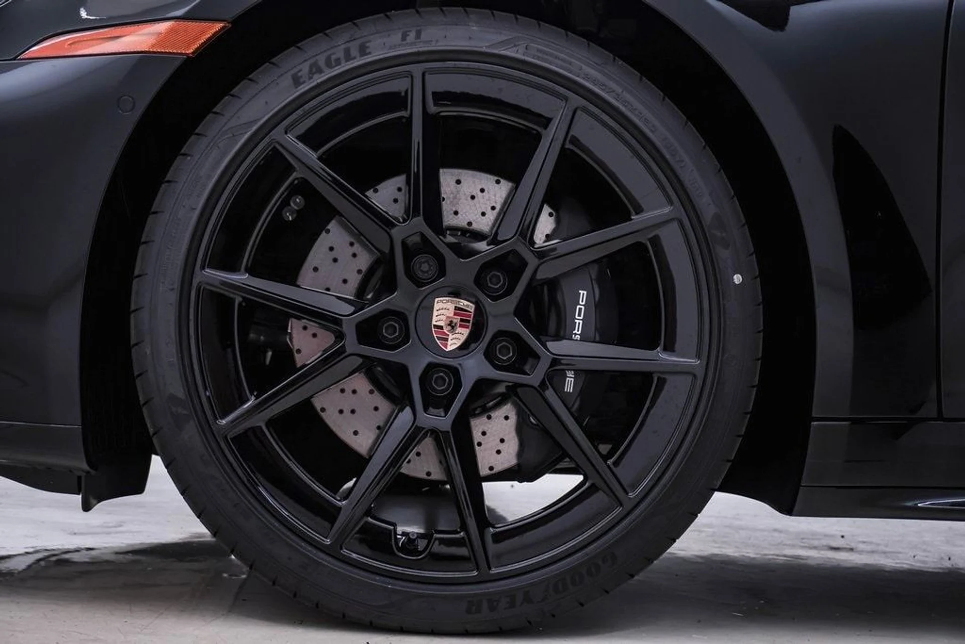 mph012_2099109632_d1d3c235b90bb21089cecb744dba868ex_dc538f71de