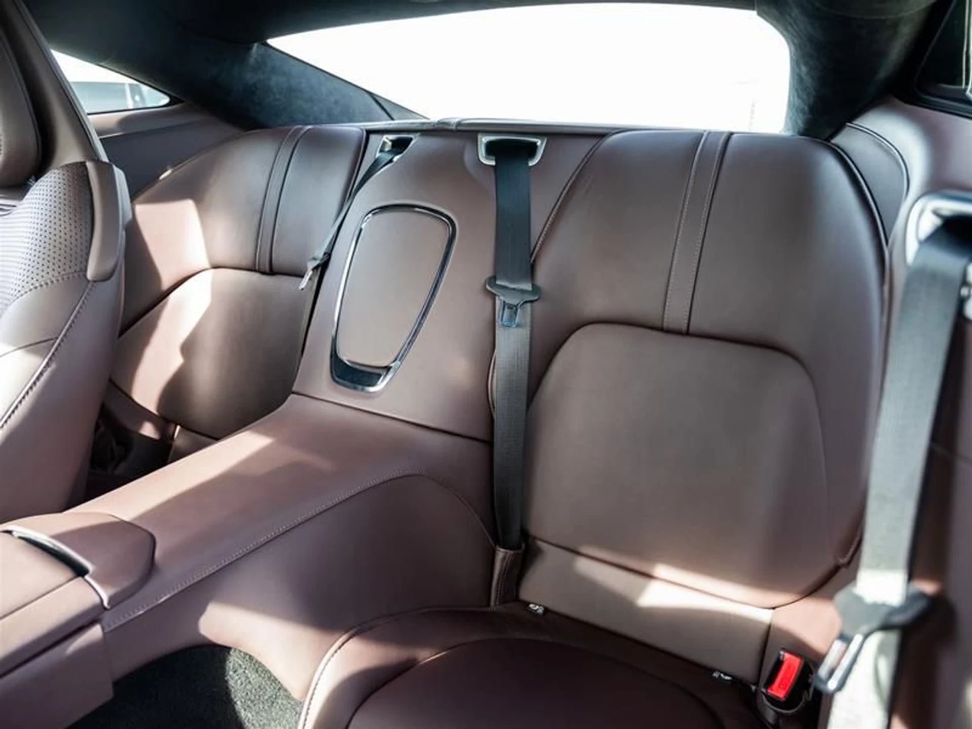 mph012_2100958073_lgayxtxb_58e11f15b3