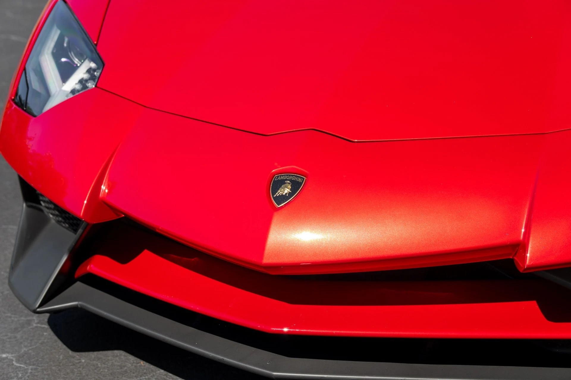 mph012_2105342306_Used_2016_Lamborghini_Aventador_LP_750_4_SV_1760392295_db077e774f