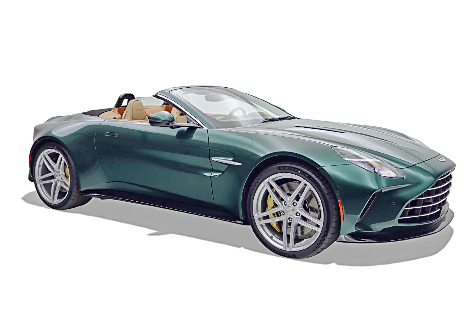 mph012_2120603671_New_2026_Aston_Martin_Vantage_Roadster_613450f2cd