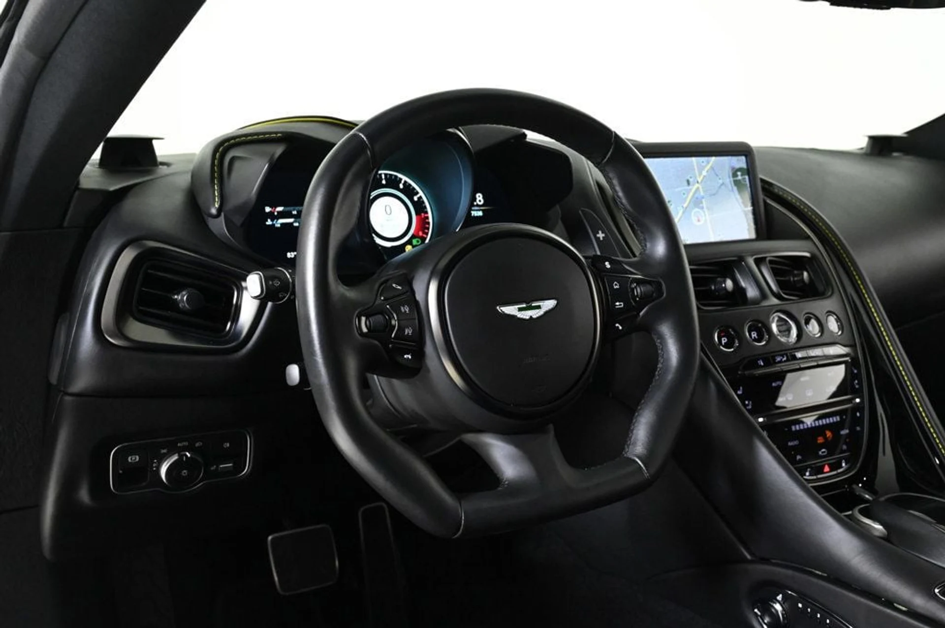 mph012_2126243147_used_2021_aston_martin_dbs_superleggera_11350_22941074_12_1024_9257de5b02