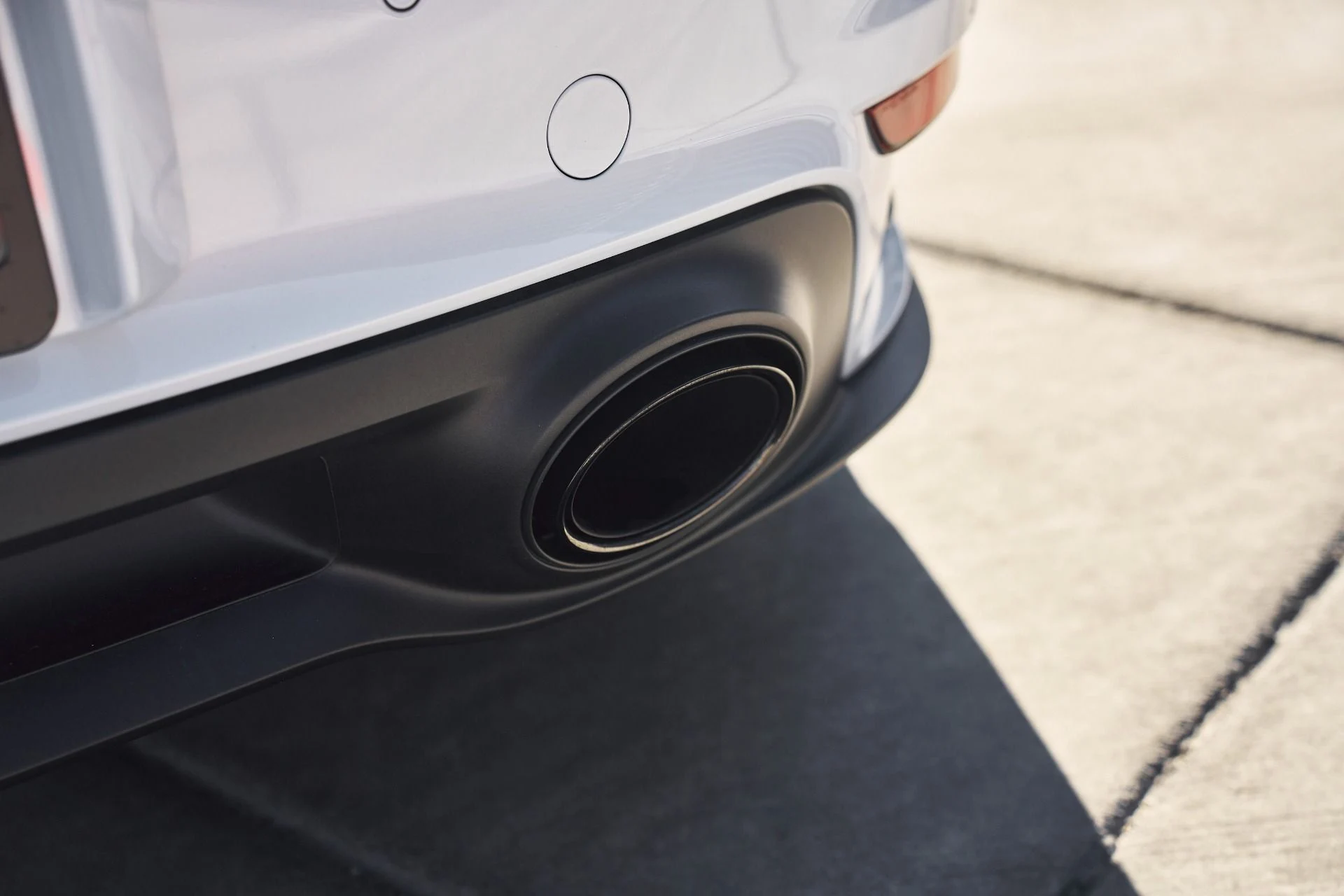 mph012_2126422788_Used_2024_Porsche_911_Turbo_1765332397_7d4942772a