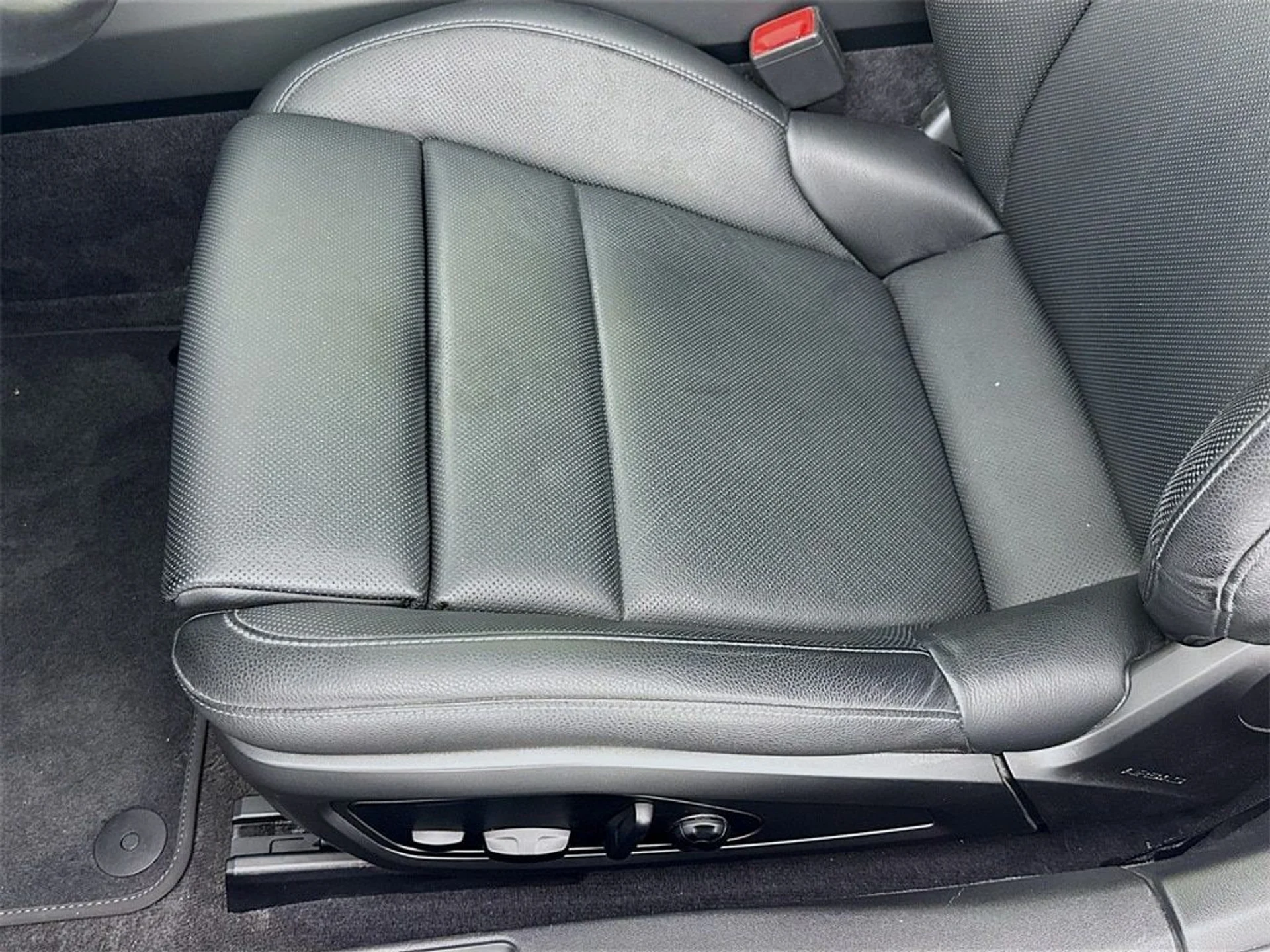 mph012_2127543900_785582b289d0fbb57191396cffc3fdc7x_4b4027da1b