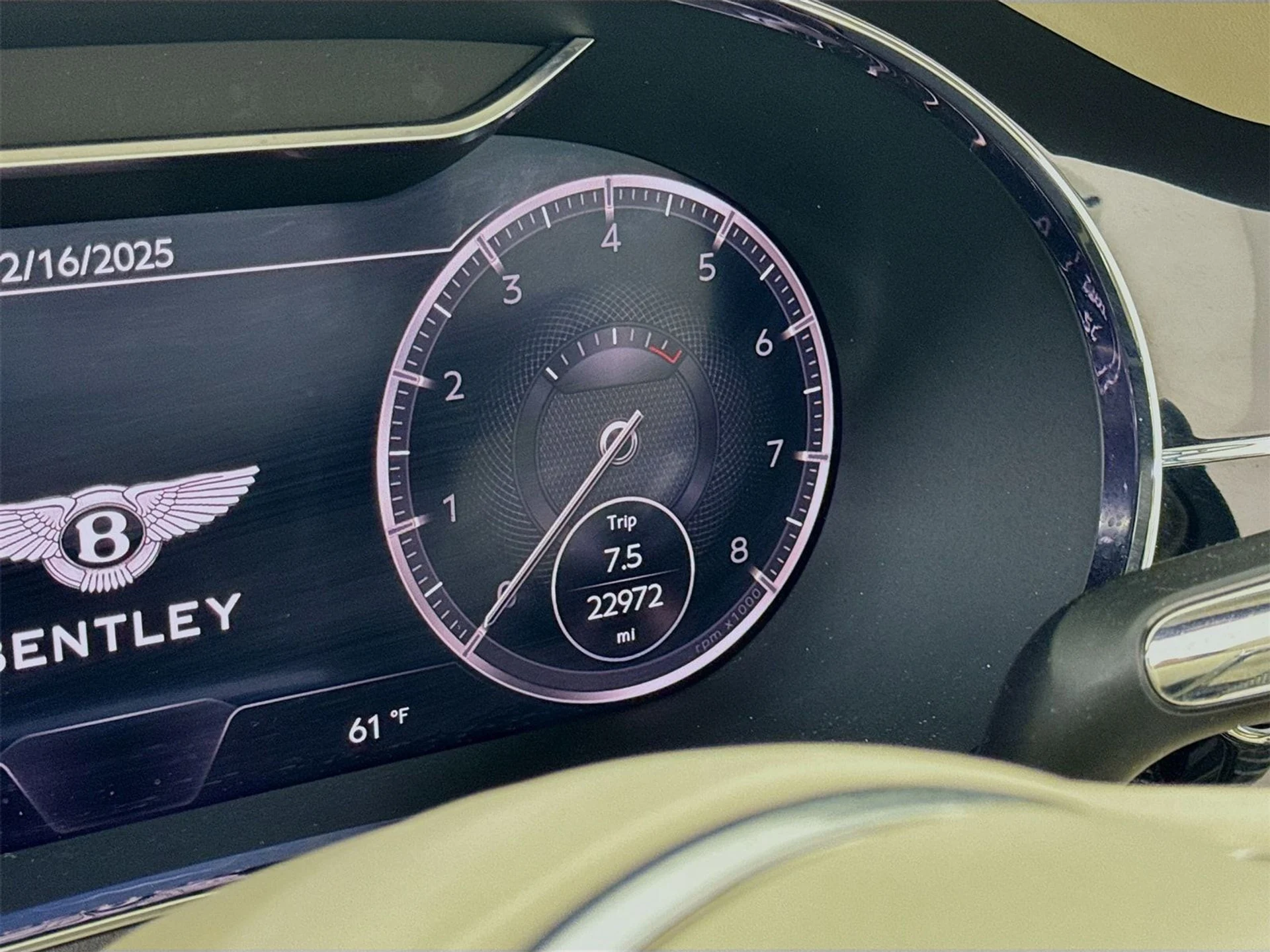 mph012_2128593000_4dbb670e1ed436d223d015c9219e1a40x_5b1e47c567