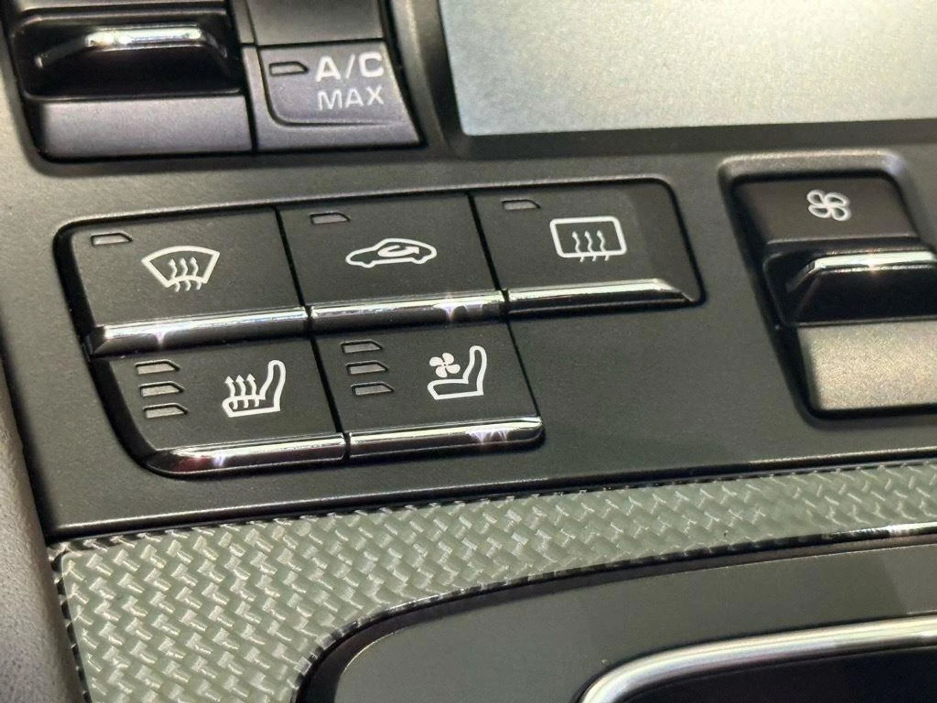 mph012_2140017742_7cd8cc16142904cdd953b051d01f6745_cea30f49ec