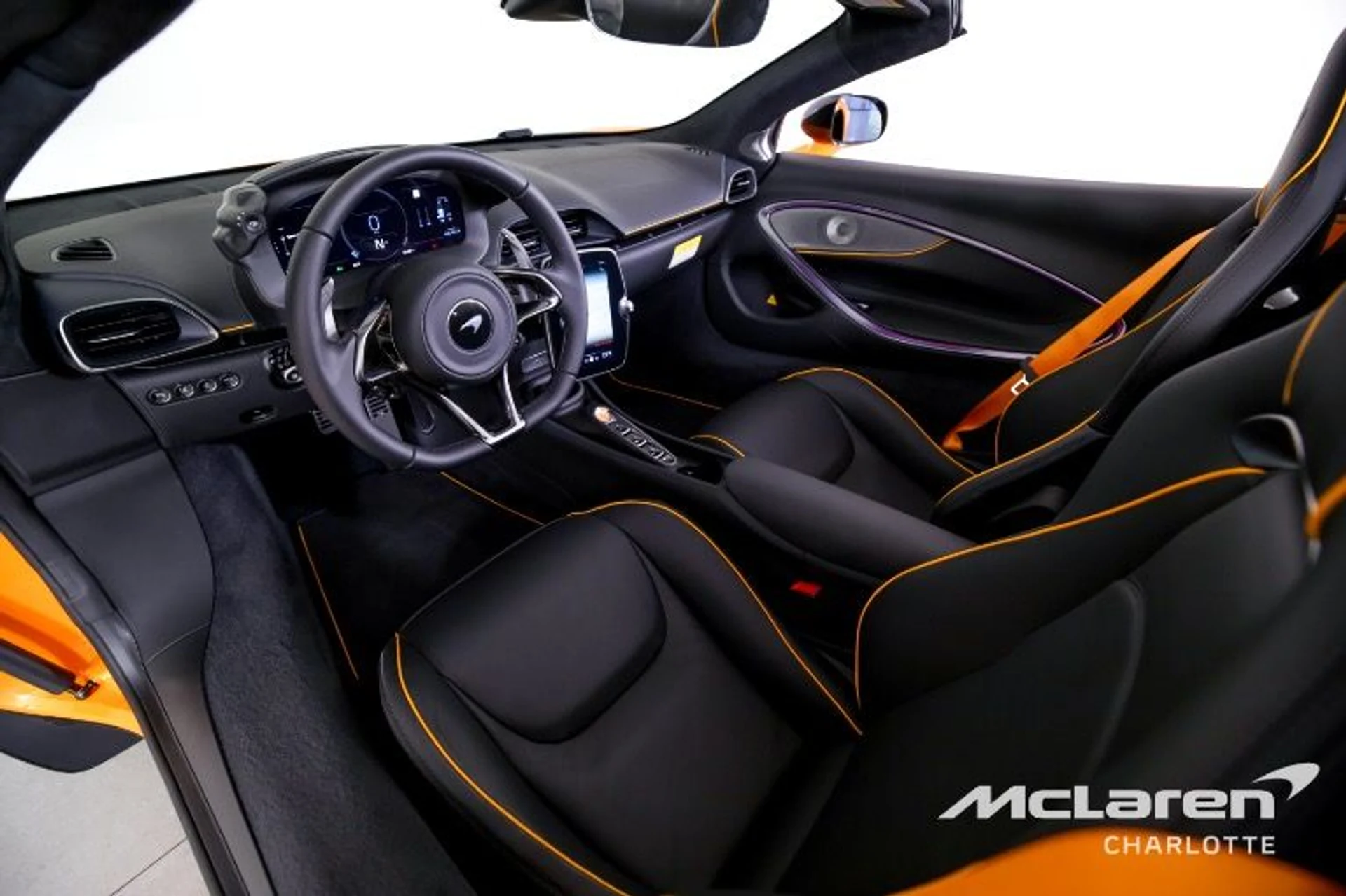 mph012_2140489440_Used_2025_Mc_Laren_Artura_Spider_Tech_Lux_3829d9b0df
