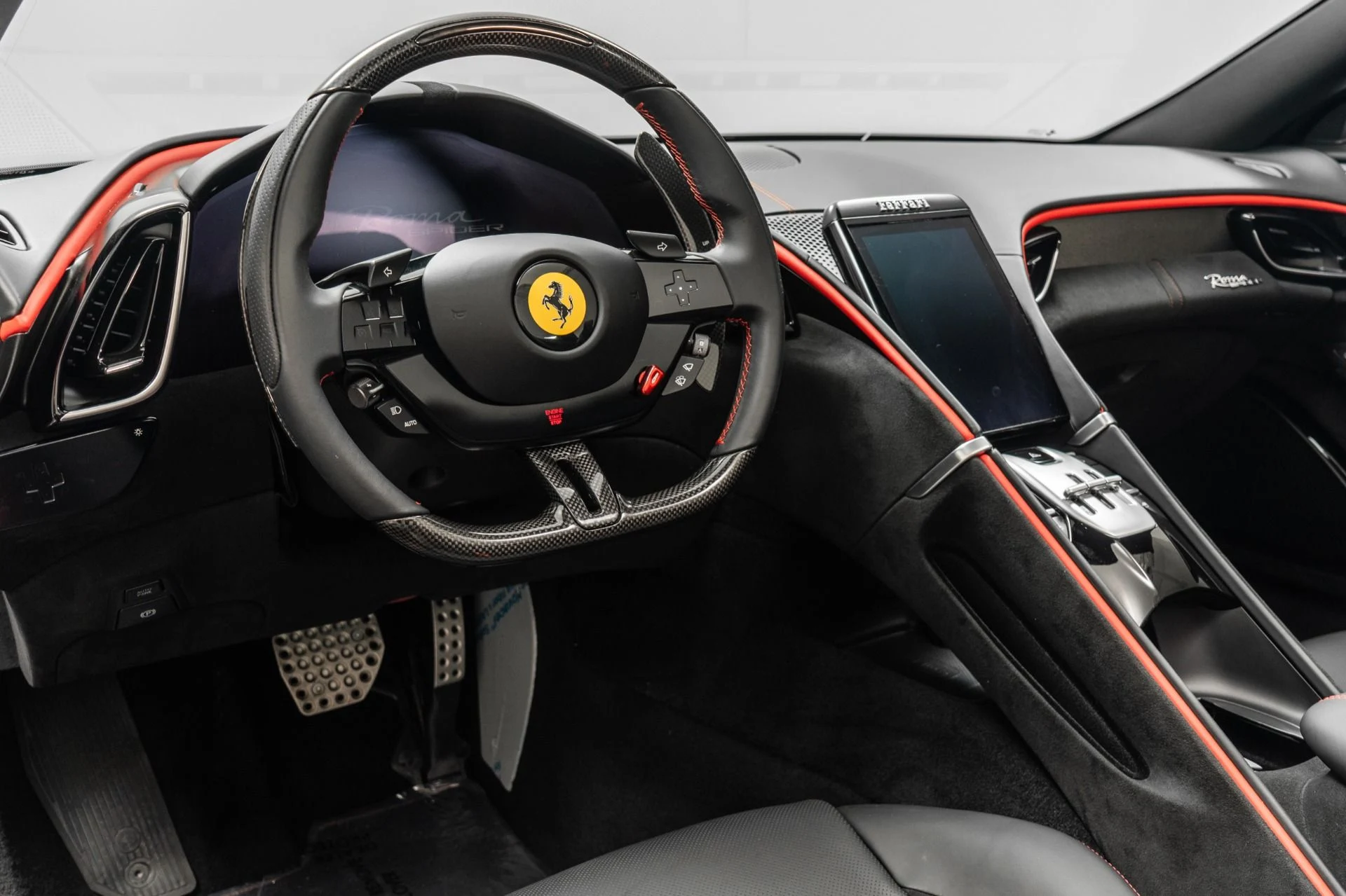 mph012_2140876106_Used_2024_Ferrari_Roma_Spider_1759261695_f122950e6c
