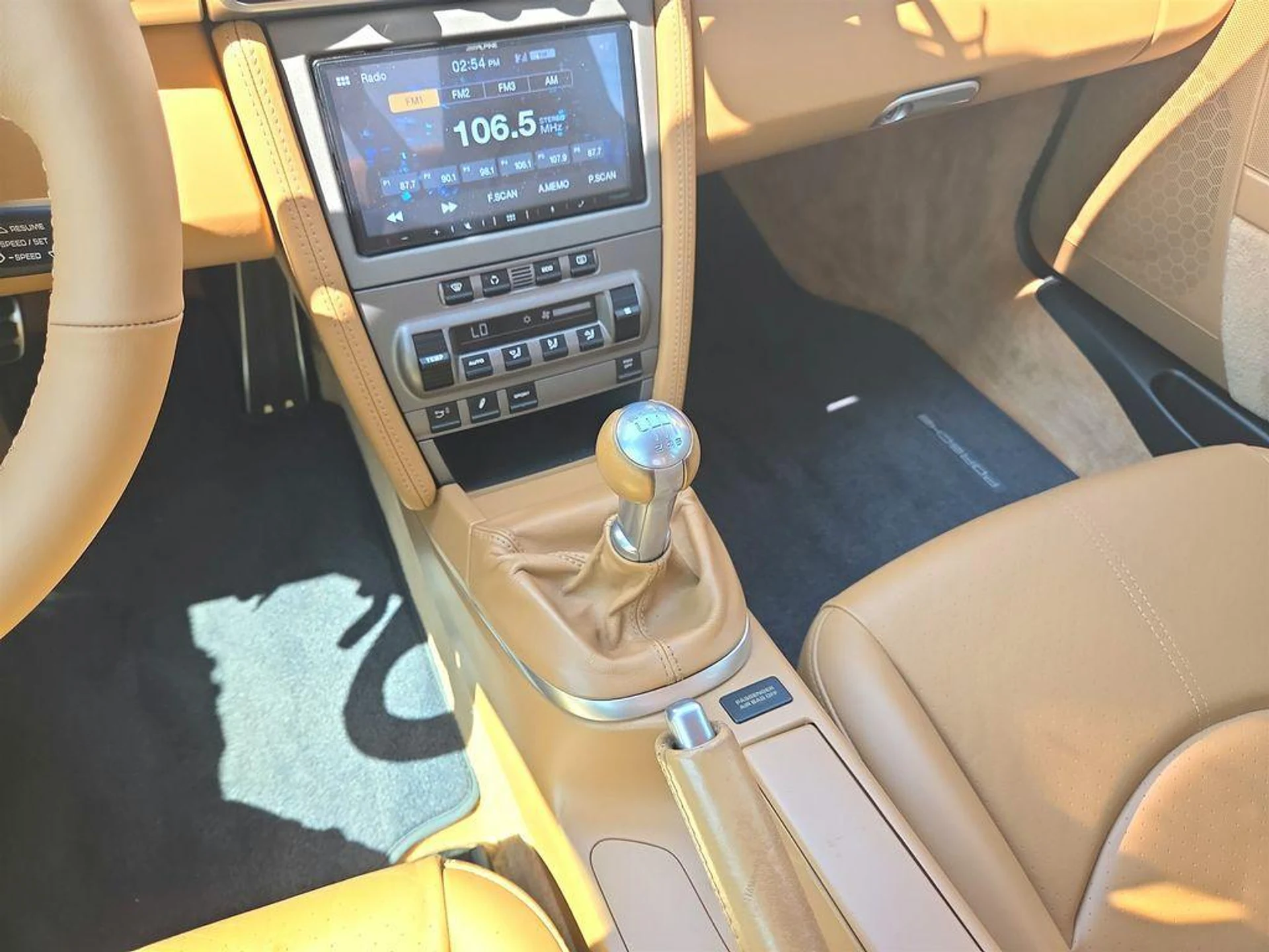 mph012_2143861150_CX_Fe_KH_Aze76_L_i4tjn35_Our_Qy_Y_e9a495718a