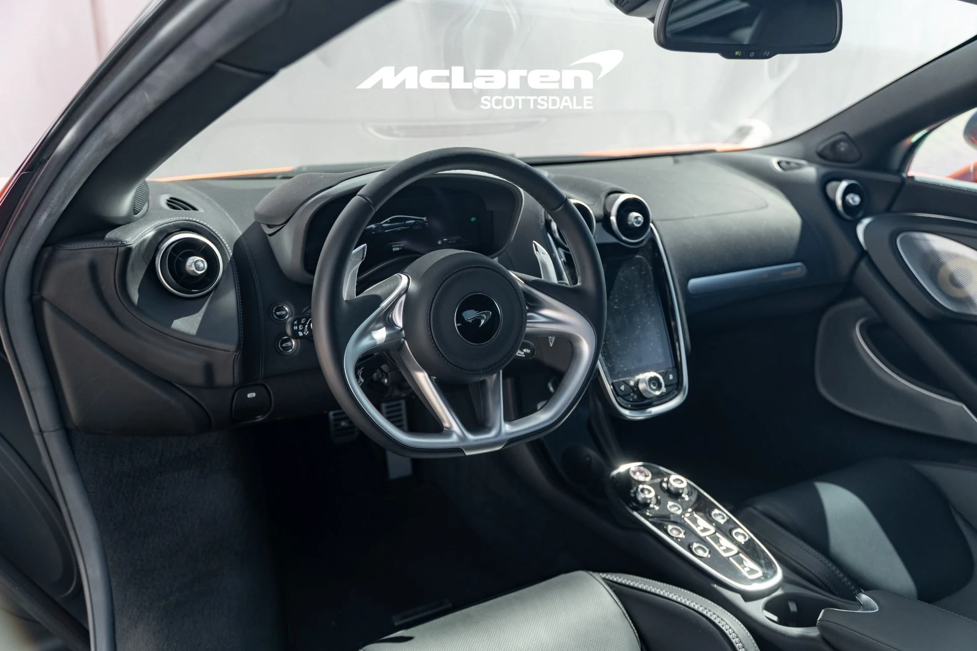 mph012_2144187311_Used_2021_MCLAREN_GT_1782158423_7f9465705d