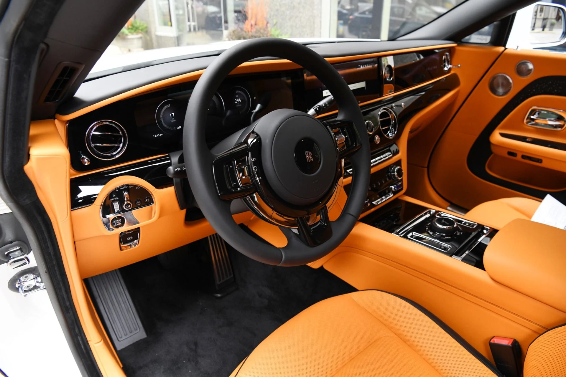 mph012_2146381062_11986_p14_l_3e6dfcec4a