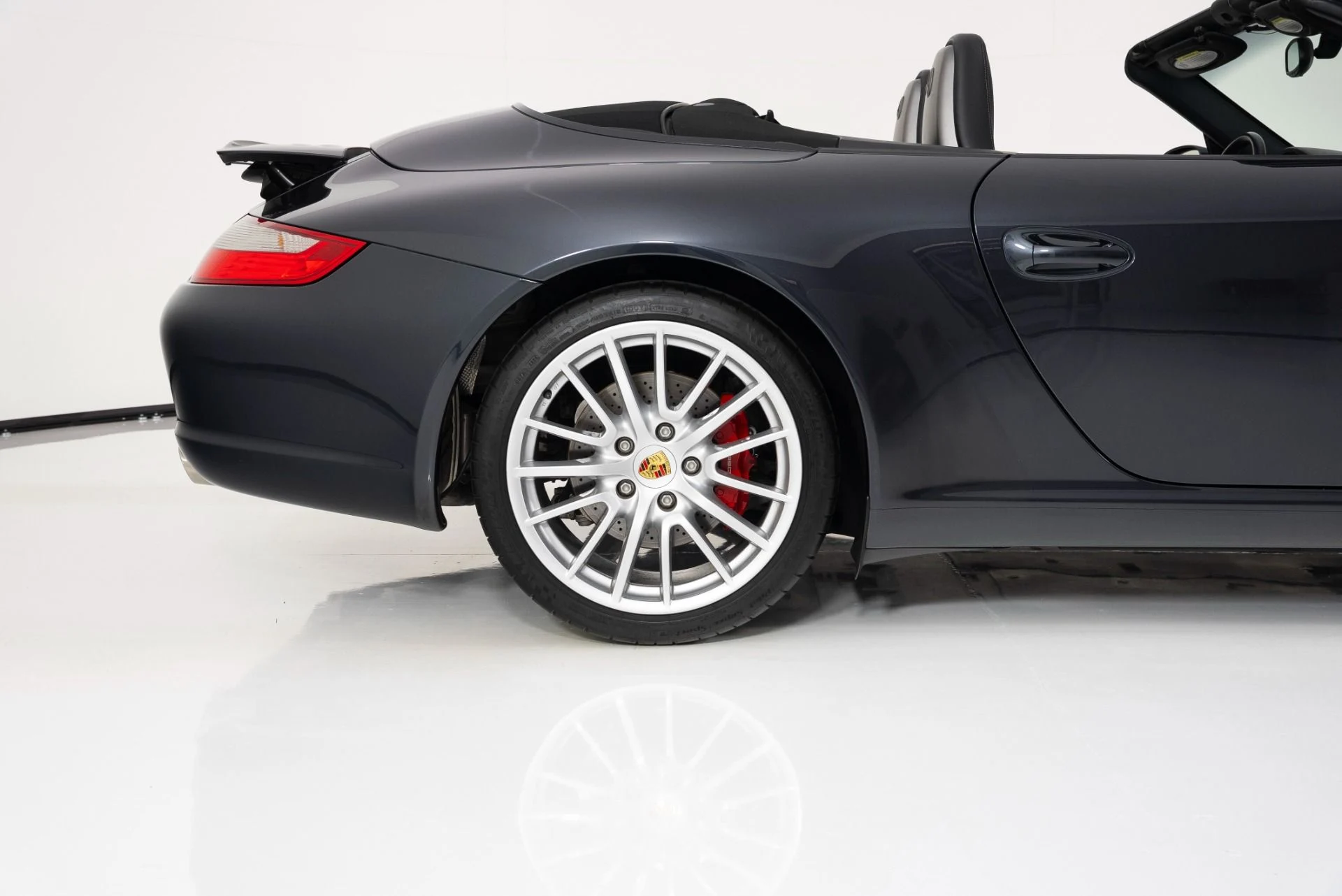 mph012_2146386402_Used_2006_Porsche_911_Carrera_S_Carrera_S_1756323791_9a8994d850