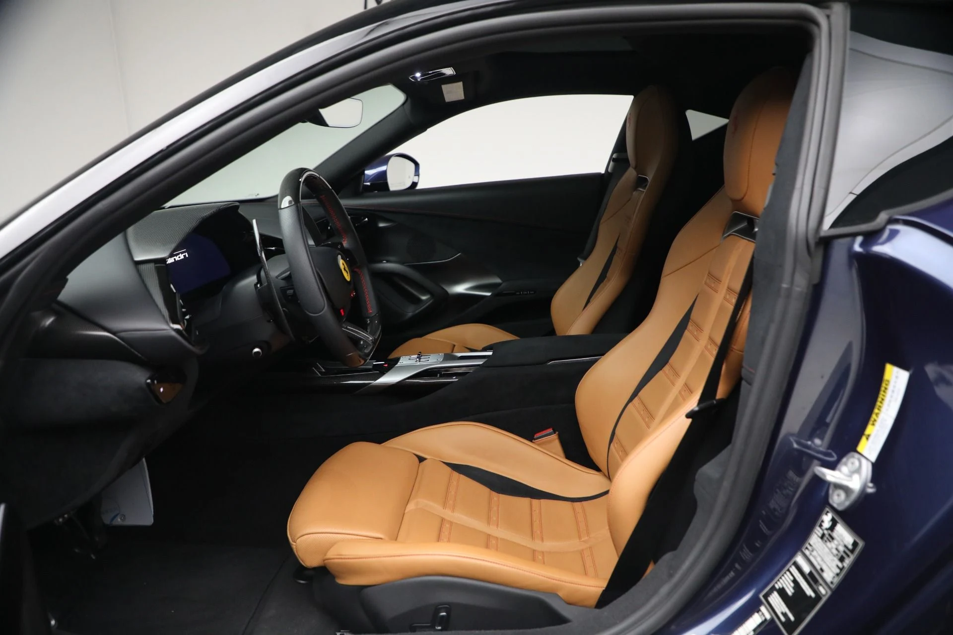 mph012_2147211750_Used_2025_Ferrari_12_Cilindri_1790613032_6b75568c59