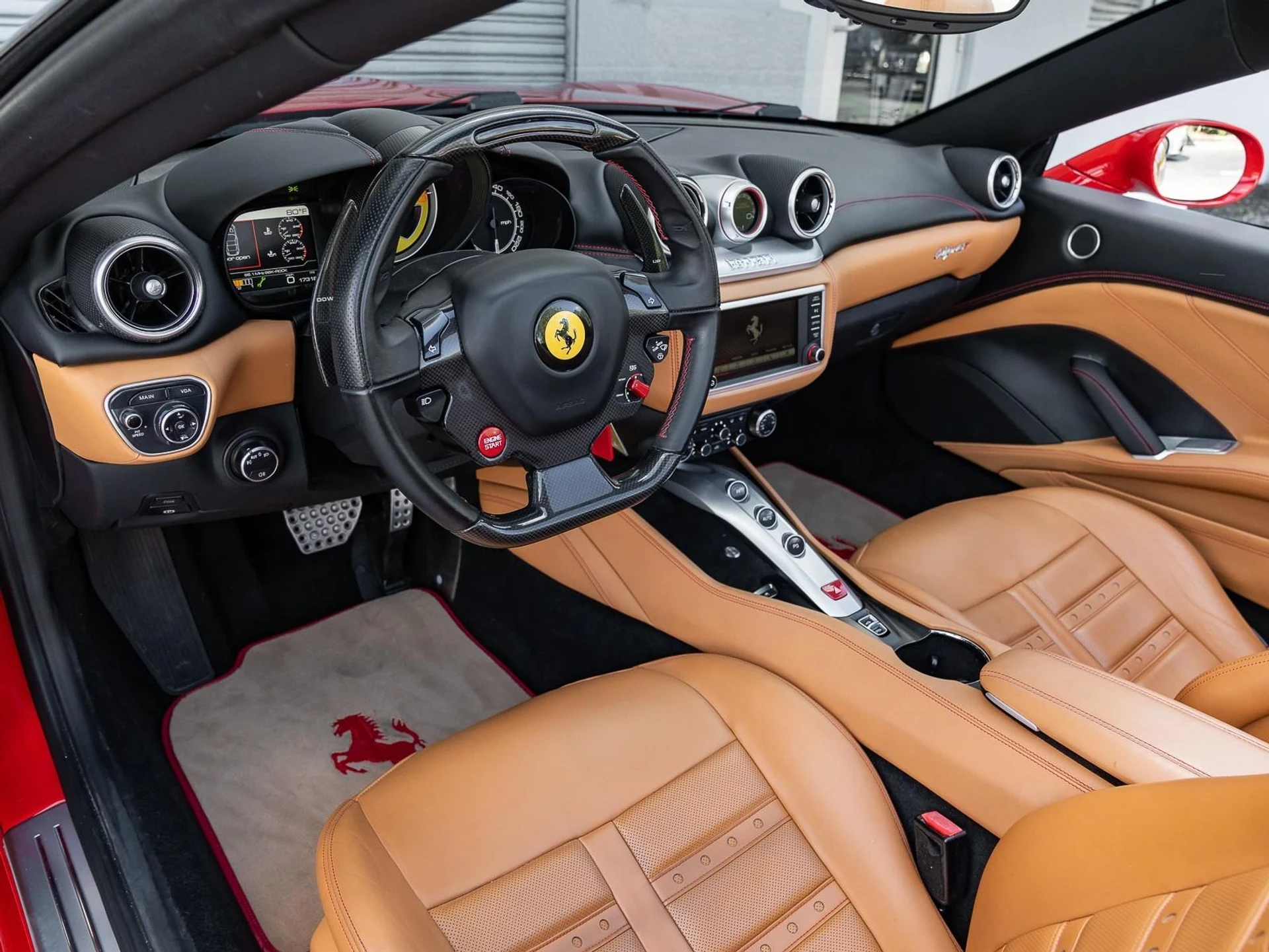 mph012_2148730490_Used_2015_Ferrari_California_T_1761253524_8ece5c644e