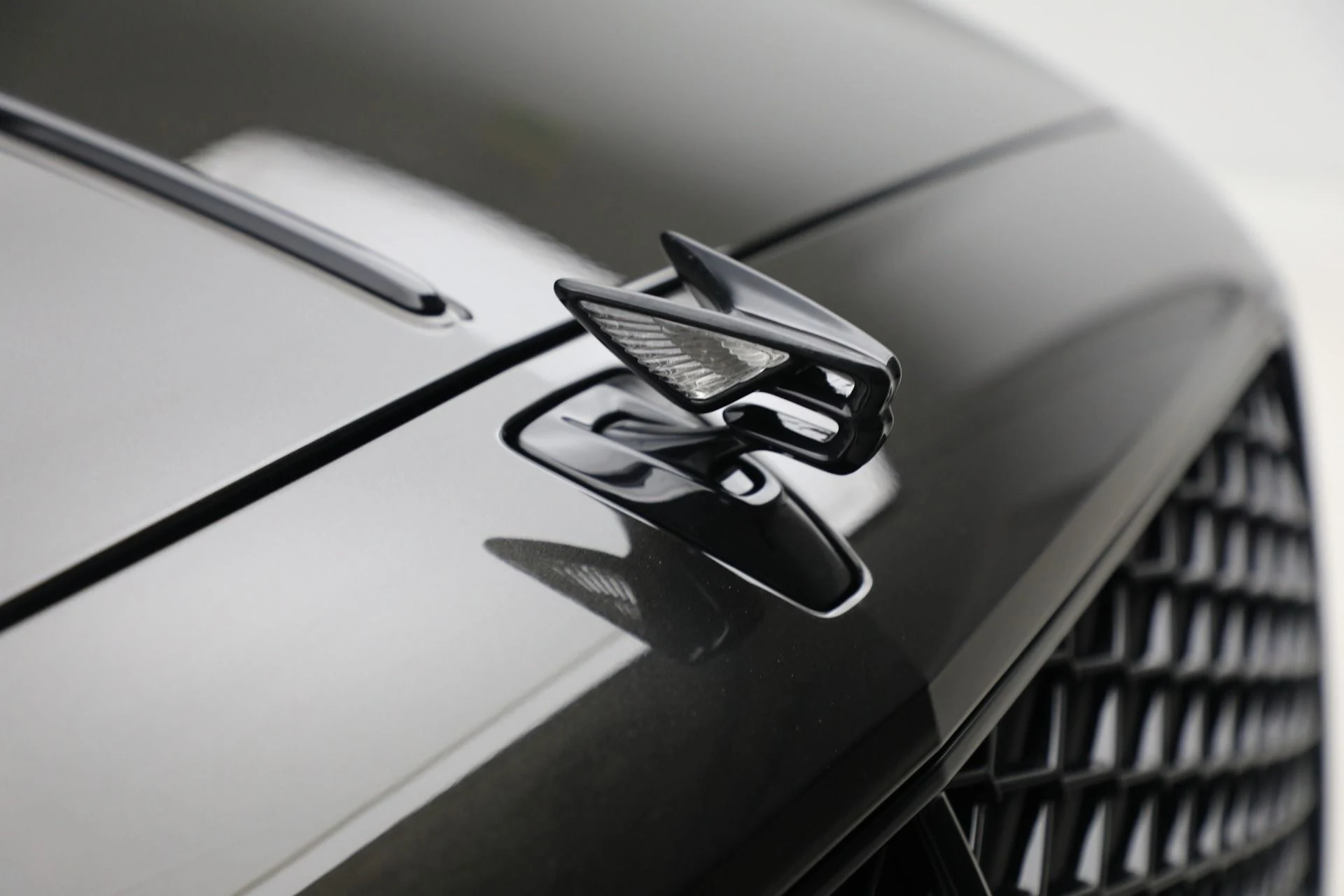mph012_2150098658_New_2025_Bentley_Flying_Spur_Black_Edition_f546c65498