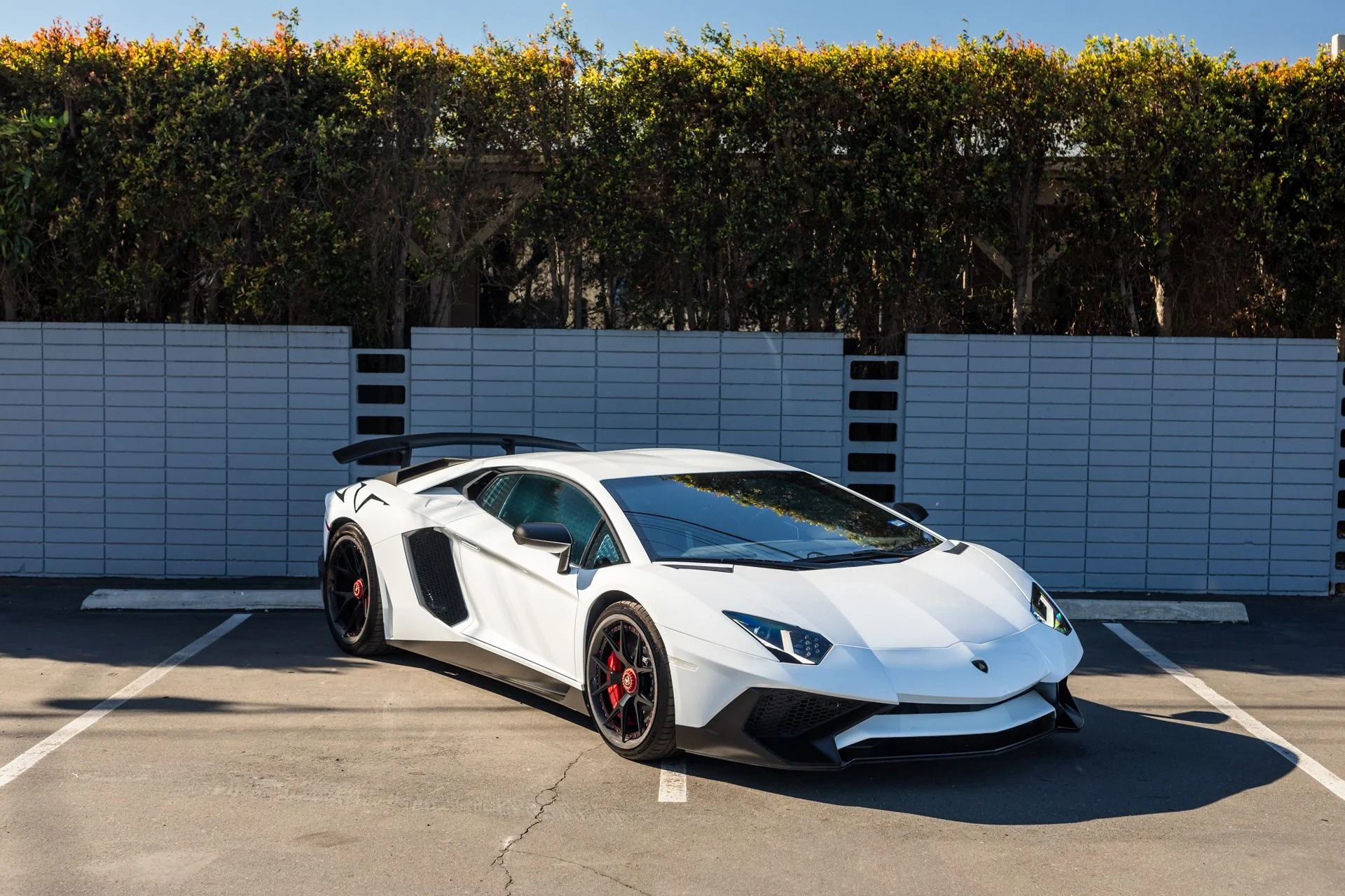 mph012_2151478313_Used_2016_Lamborghini_Aventador_LP_750_4_SV_Twin_Turbo_1736886804_9457c385aa