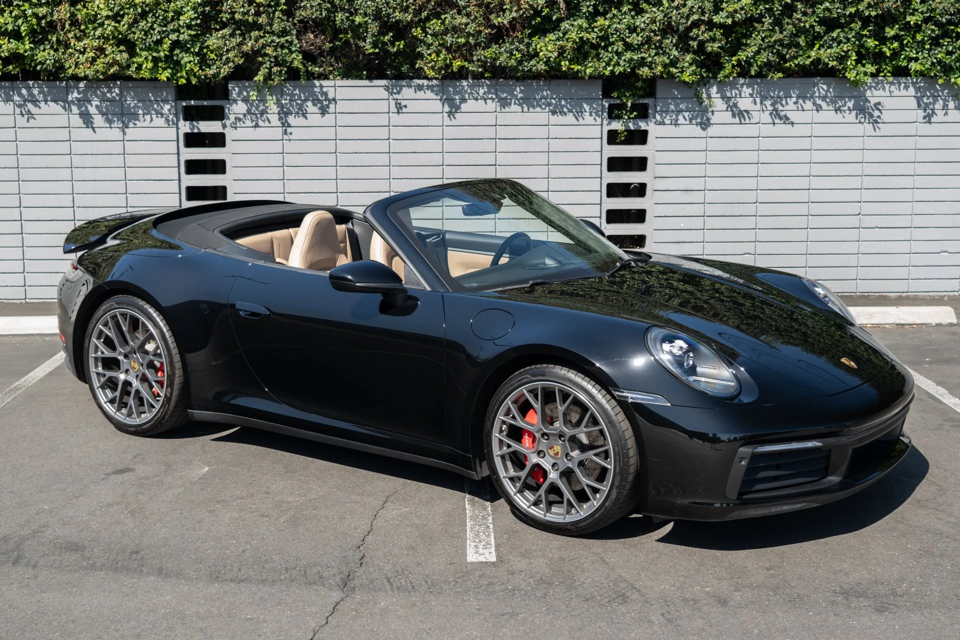 mph012_2154254866_Used_2020_Porsche_911_Carrera_S_1756926775_6d66fe2599