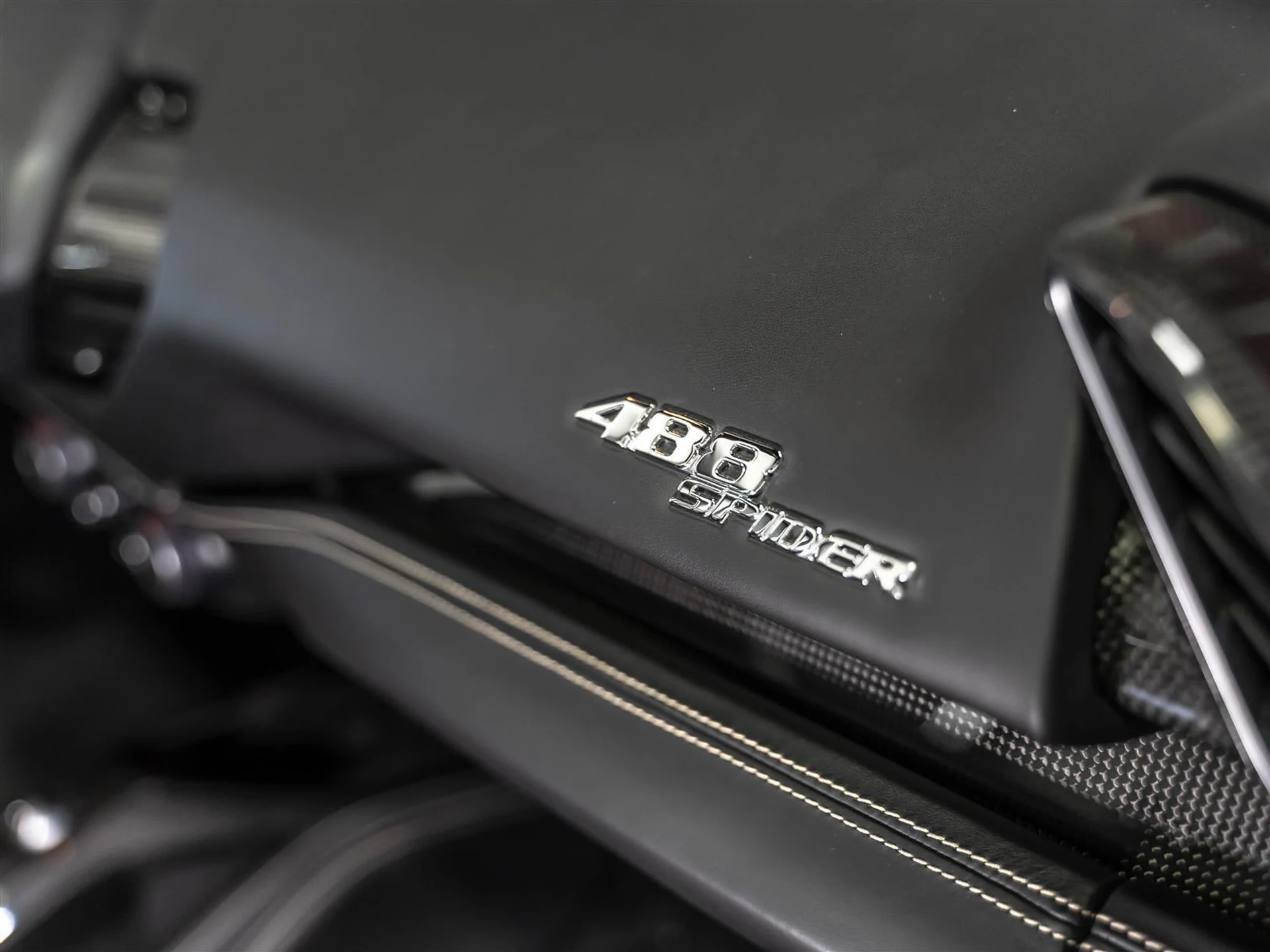 mph012_2157921834_4756607b_de9b_4751_8da5_65cfc44b024c_95f3523ea9