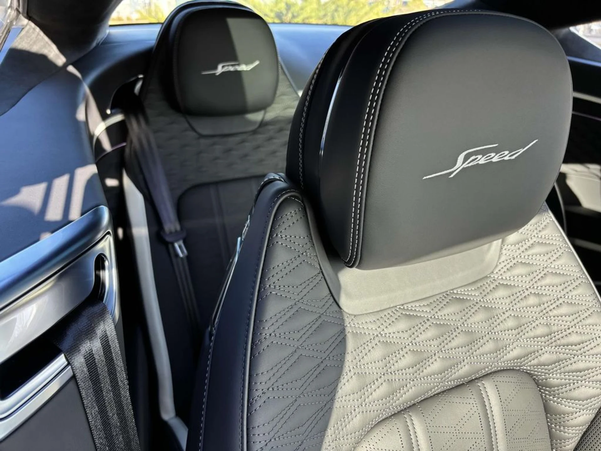 mph012_2162689719_cee4d836d0b6fb49a73d24954639d870x_ffe6470b8c