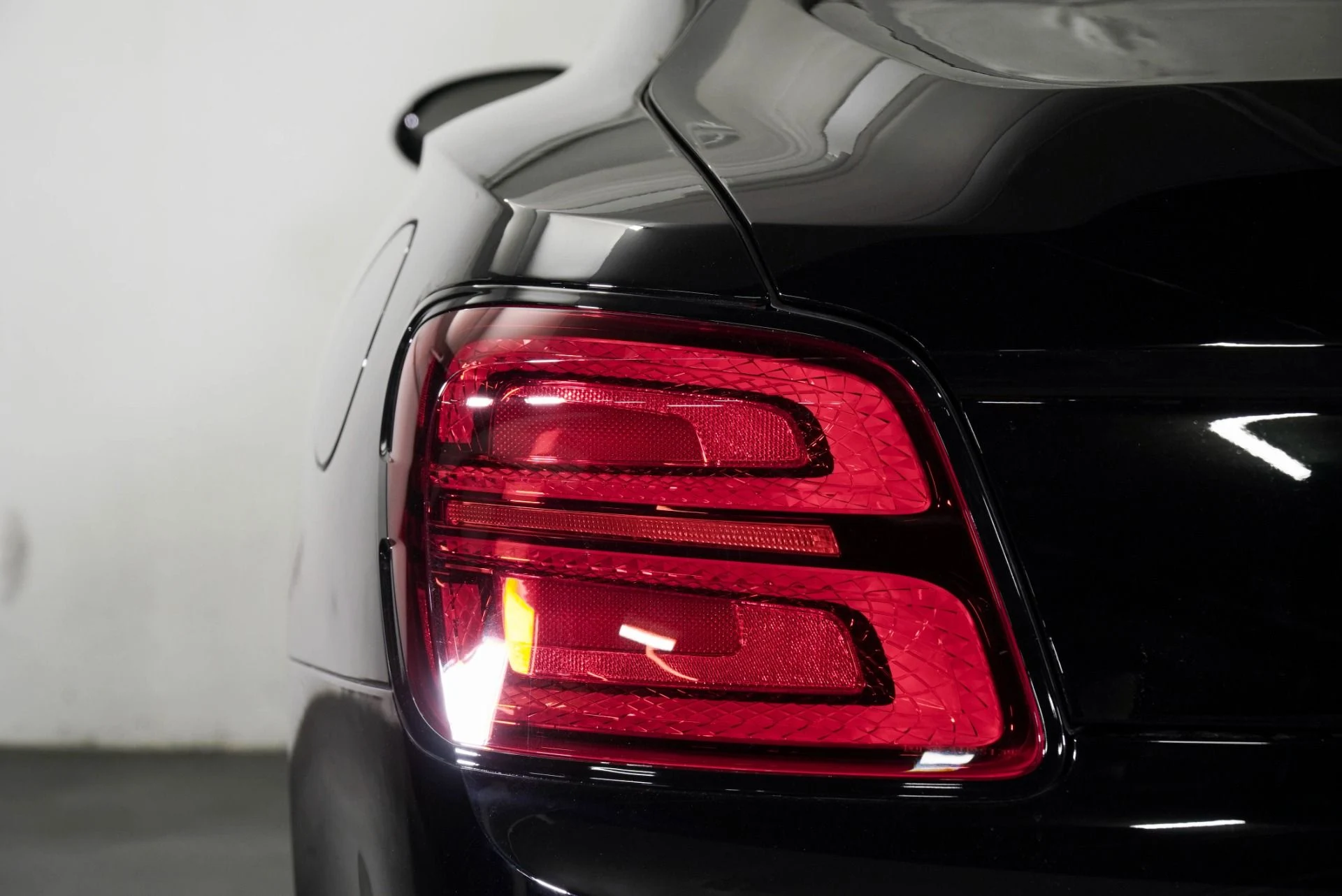 mph012_2164123476_New_2026_Bentley_Flying_Spur_Speed_1776445896_e69581cf90