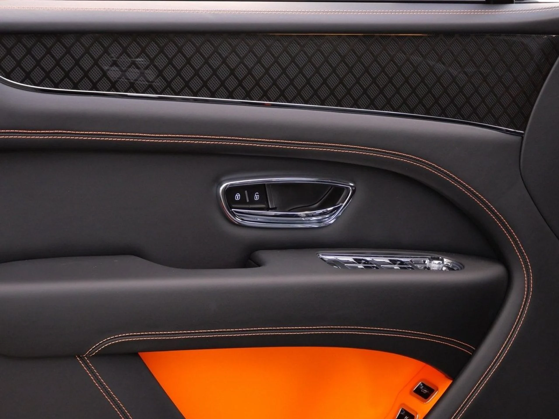 mph012_2173688349_a46c5d11752a07ce4ae2ad25d659e47fx_28210d779b