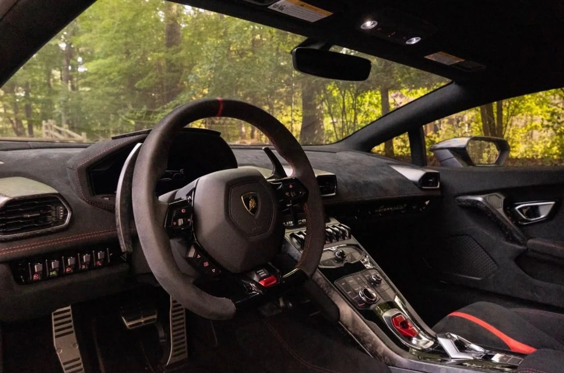 mph012_217692224_Used_2018_Lamborghini_Huracan_LP_640_4_Performante_Twin_Turbo_1763657721_ed5df566ed