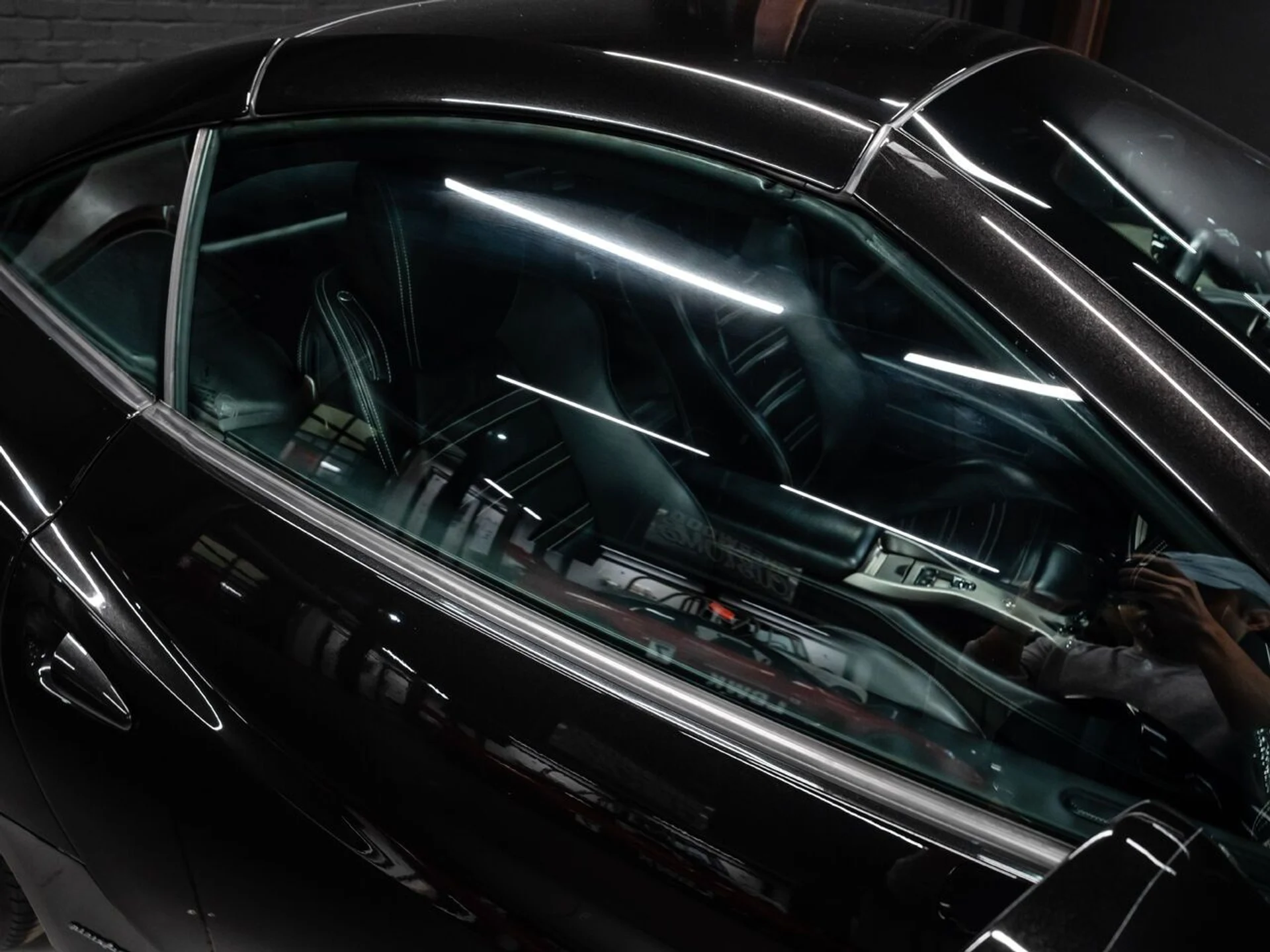 mph012_2179331074_ferrari_california_2011_1522066940