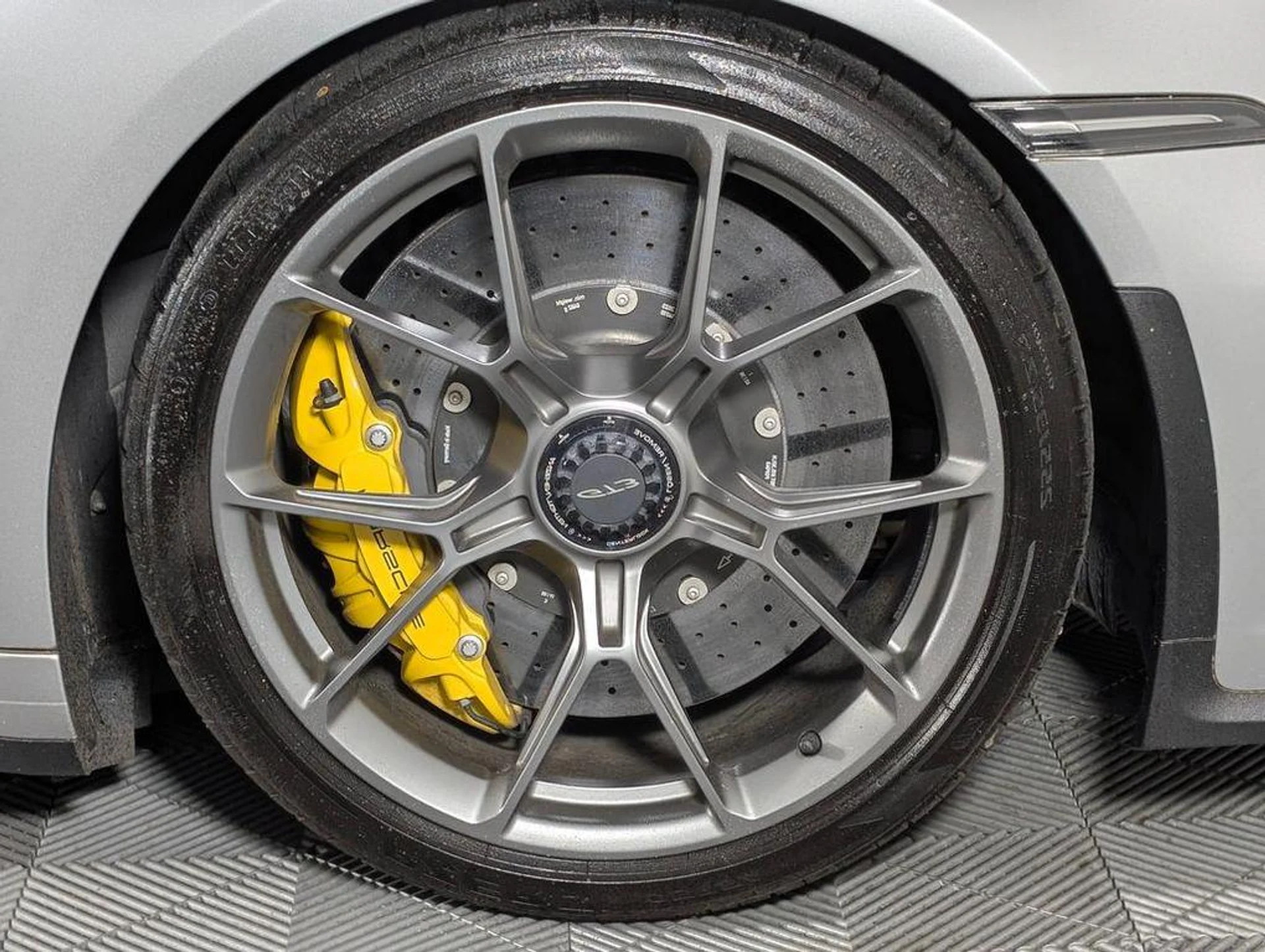 mph012_218543919_D_nf_JEU_9_Xf4b_Gh_IXE_Rj_R_Kyo_Lp8_b5b7ef0f77