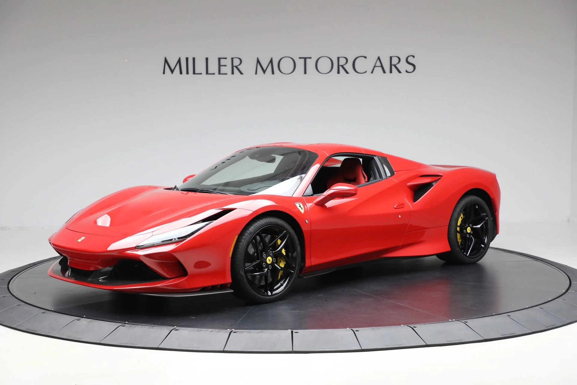 mph012_219659198_Used_2021_Ferrari_F8_Spider_177b12a6ea