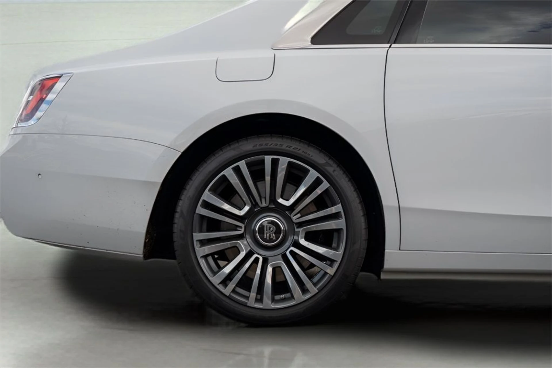 mph012_219757430_image_14_e2a268cdd1