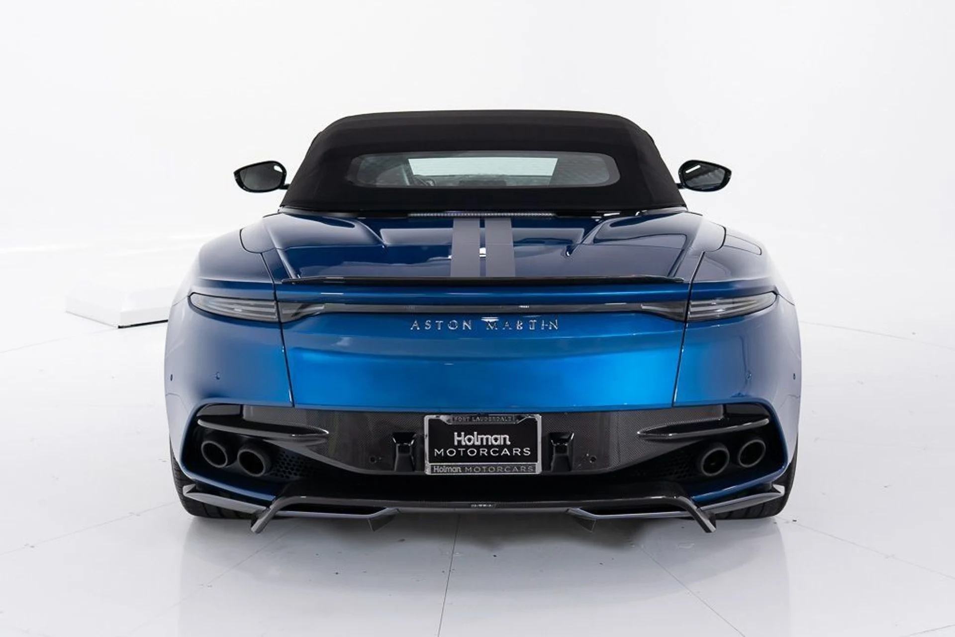 mph012_2199638630_27a1605fc3cb4c9d2661179a915c6131_5273b32431